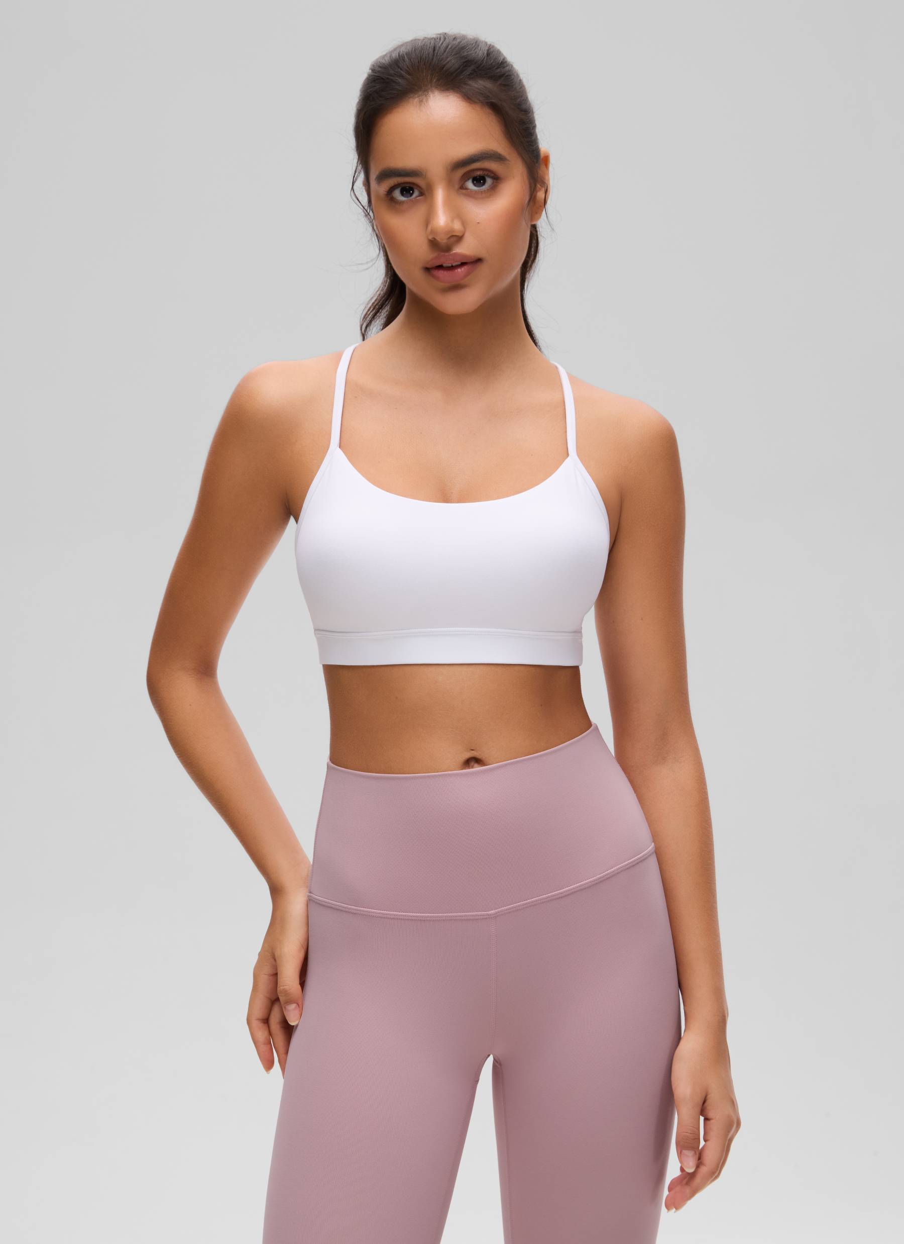 CRZ YOGA Bra Olahraga Yoga Wanita dengan Dukungan Ringan, Model " Butterluxe ", Punggung Y, Warna Putih