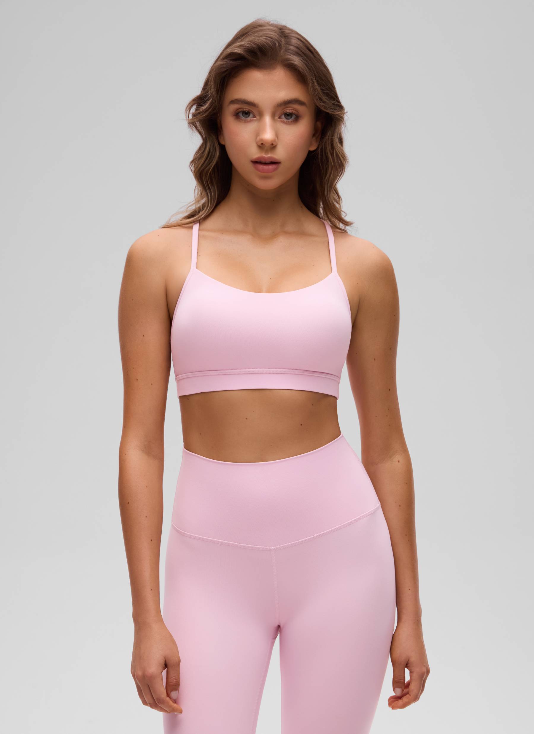 CRZ YOGA Bra Olahraga Yoga Wanita dengan Dukungan Ringan, Model " Butterluxe ", Punggung Y, Warna Pink Peony