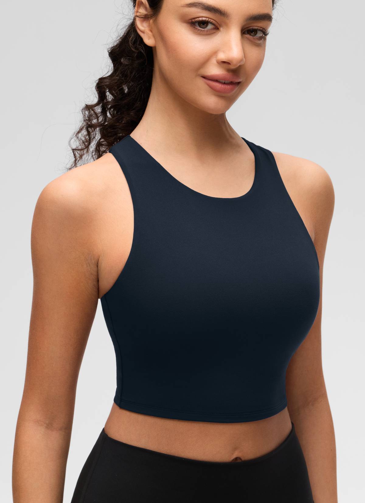 CRZ YOGA  Kaos Tanktop Yoga Wanita dengan Dukungan Rendah, Model " Butterluxe ", Leher Tinggi, Punggung Racerback, Warna True Navy
