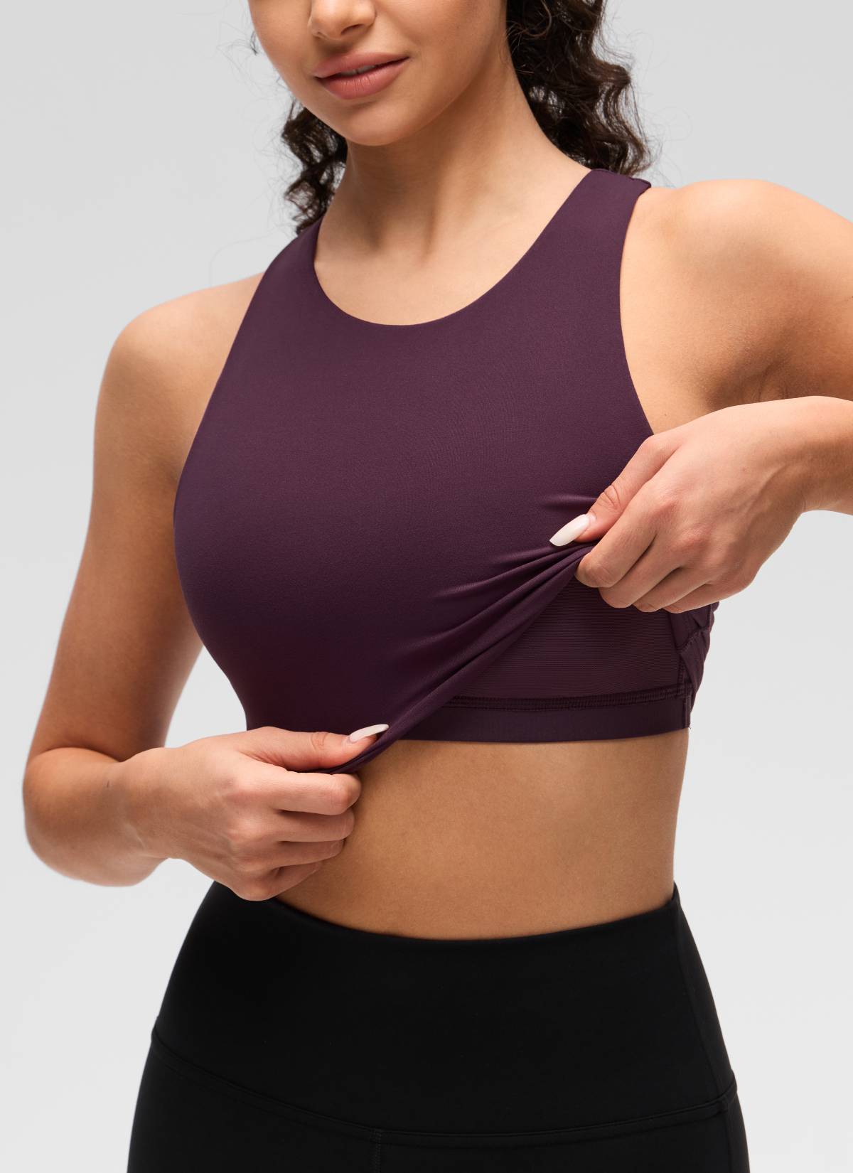 CRZ YOGA  Kaos Tanktop Yoga Wanita dengan Dukungan Rendah, Model " Butterluxe ", Leher Tinggi, Punggung Racerback, Warna Ungu Tua