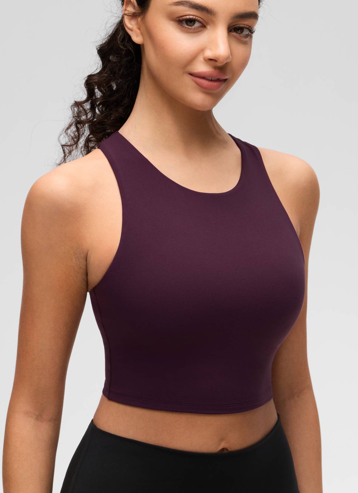 CRZ YOGA  Kaos Tanktop Yoga Wanita dengan Dukungan Rendah, Model " Butterluxe ", Leher Tinggi, Punggung Racerback, Warna Ungu Tua