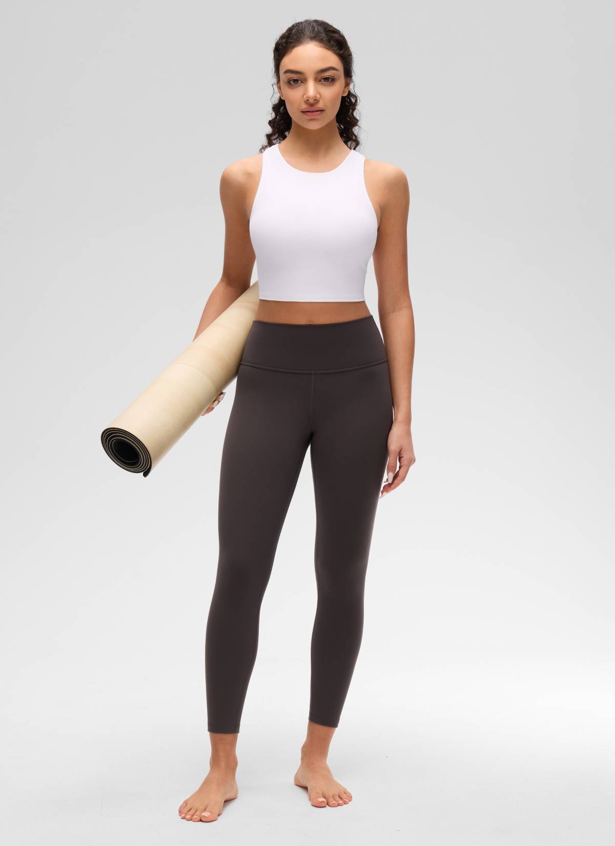 CRZ YOGA  Kaos Tanktop Yoga Wanita dengan Dukungan Rendah, Model " Butterluxe ", Leher Tinggi, dan Punggung Racerback, Warna Putih