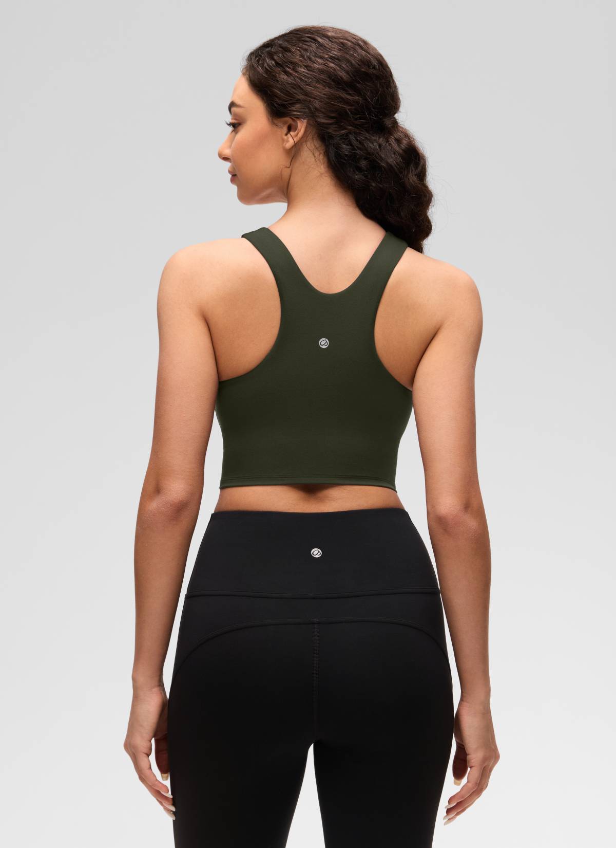 CRZ YOGA  Kaos Tanktop Yoga Wanita dengan Dukungan Rendah, Model " Butterluxe ", Leher Tinggi, Punggung Racerback, Warna Hijau Zaitun