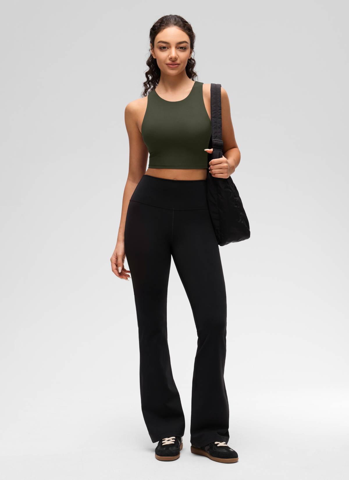 CRZ YOGA  Kaos Tanktop Yoga Wanita dengan Dukungan Rendah, Model " Butterluxe ", Leher Tinggi, Punggung Racerback, Warna Hijau Zaitun
