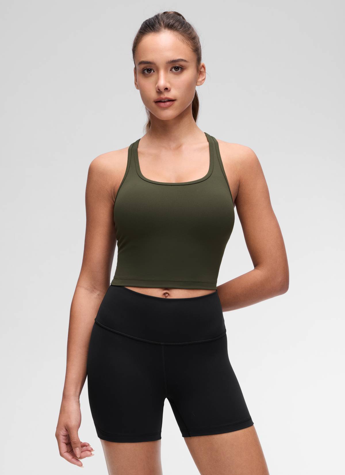 CRZ YOGA Bra Yoga Wanita dengan Dukungan Rendah, Model " Butterluxe ", Leher Bulat, Punggung Berbentuk Y, Warna Hijau Zaitun