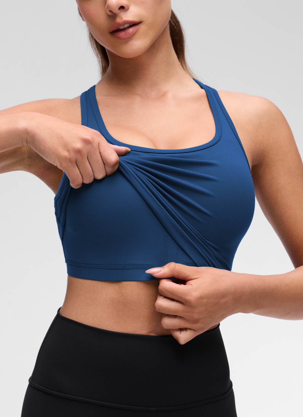 CRZ YOGA Bra Yoga Wanita dengan Dukungan Rendah, Model " Butterluxe " dengan Leher Bulat dan Punggung Berbentuk Y, Warna French Navy