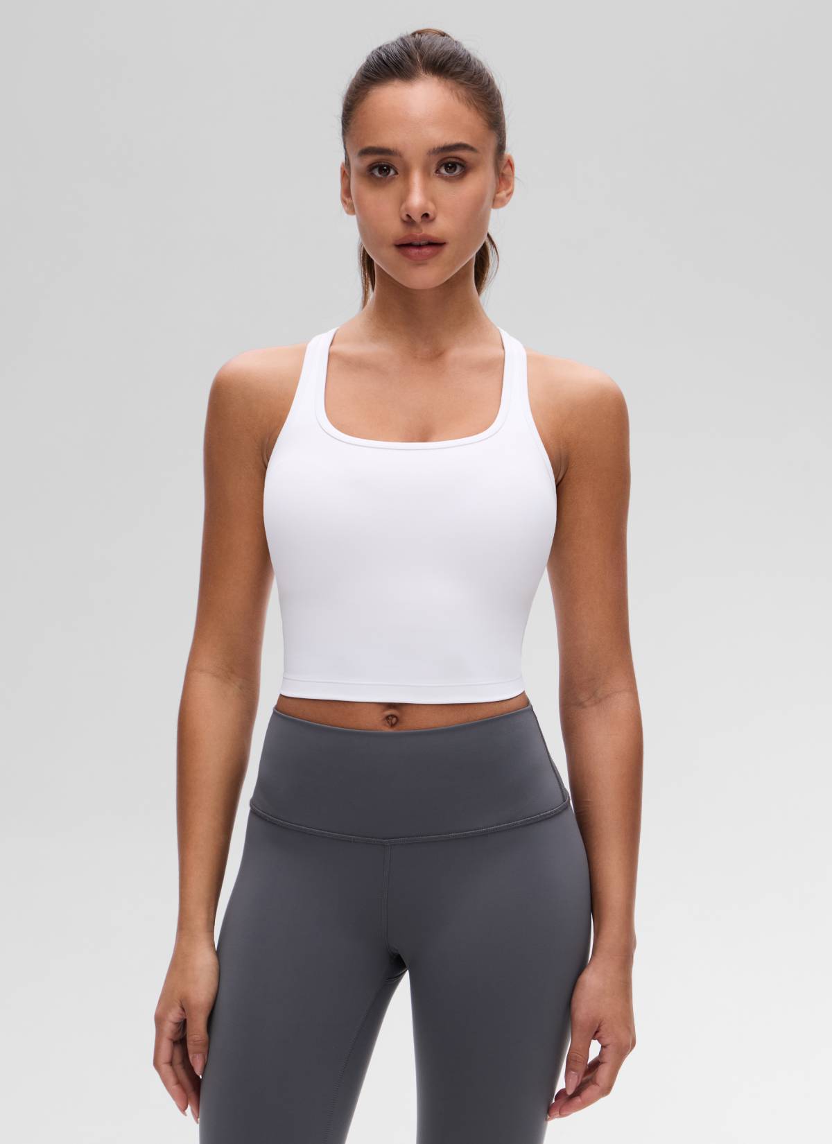 CRZ YOGA Bra Yoga Wanita dengan Dukungan Rendah, Model " Butterluxe ", Leher Bulat, Punggung Model Y, Warna Putih