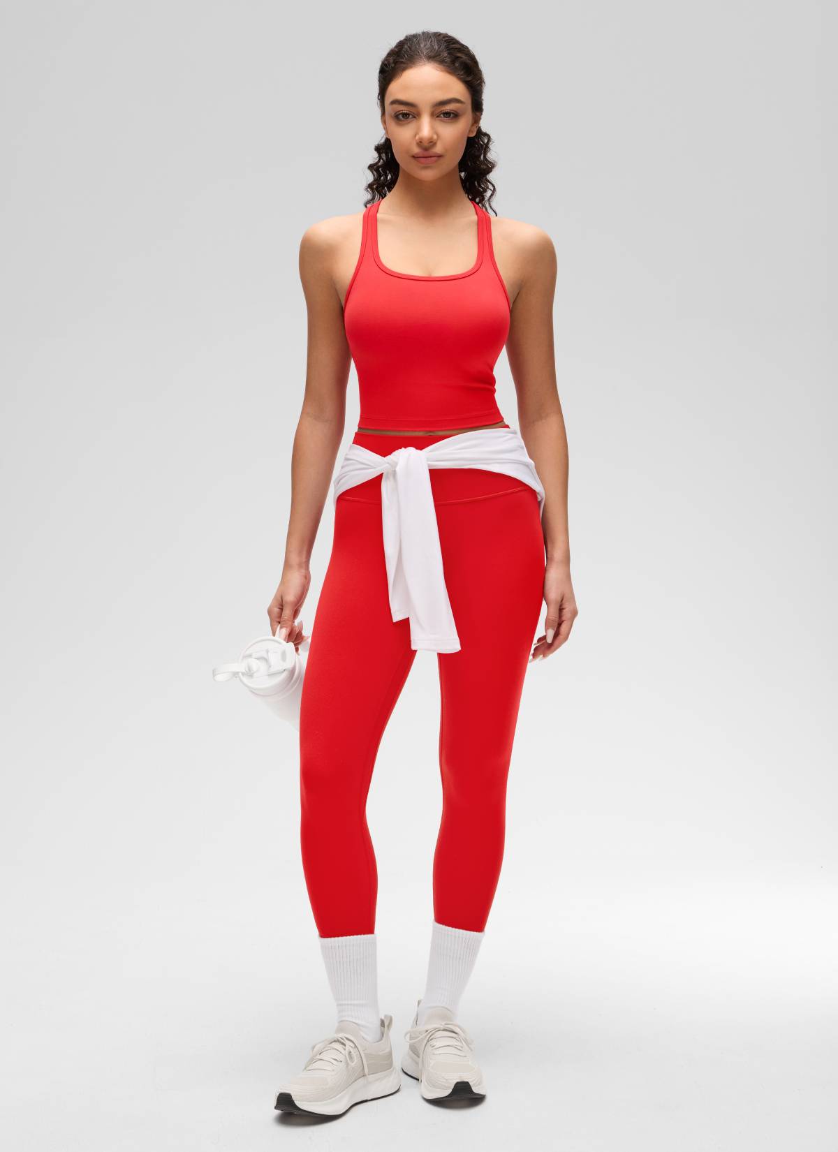 CRZ YOGA Bra Yoga Wanita dengan Dukungan Rendah, Model " Butterluxe " dengan Leher Bulat dan Punggung Berbentuk Y, Warna Merah Tua