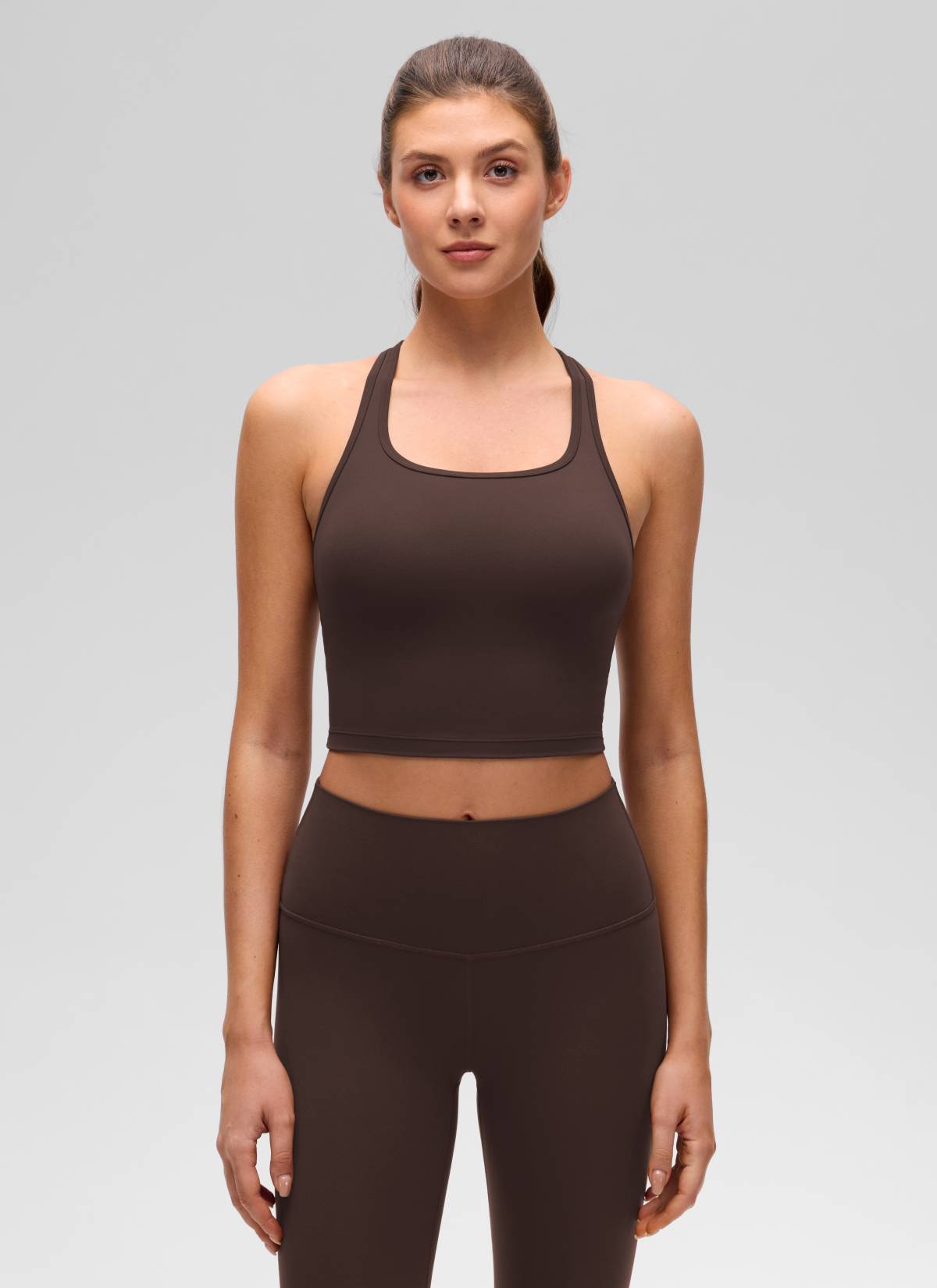 CRZ YOGA Bra Yoga Wanita dengan Dukungan Rendah, Model " Butterluxe ", Leher Bulat, Punggung Berbentuk Y, Warna Hot Fudge Brown