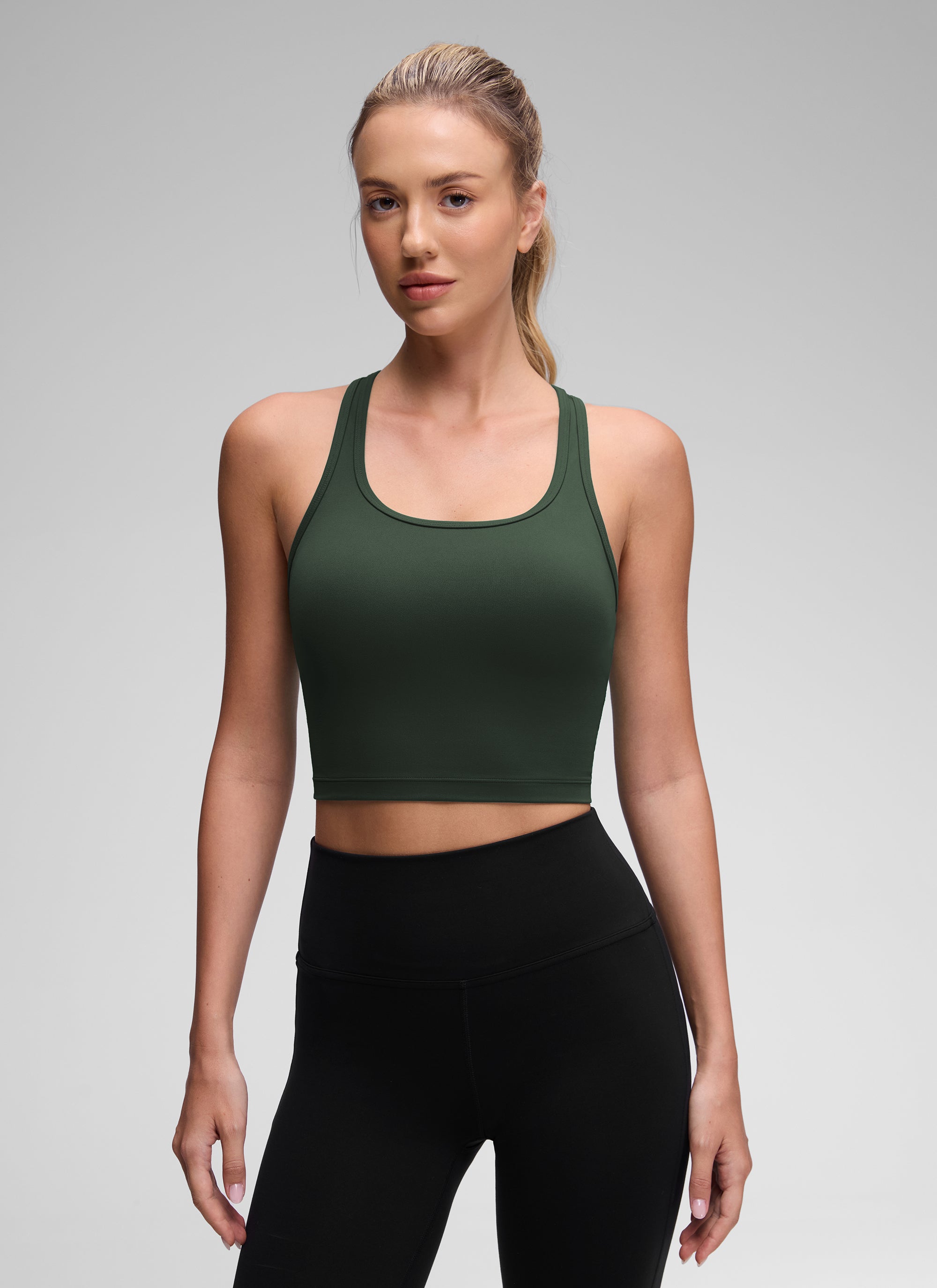 CRZ YOGA Bra Yoga Wanita dengan Dukungan Rendah, Model " Butterluxe " dengan Leher Bulat dan Punggung Berbentuk Y, Warna Legend Green