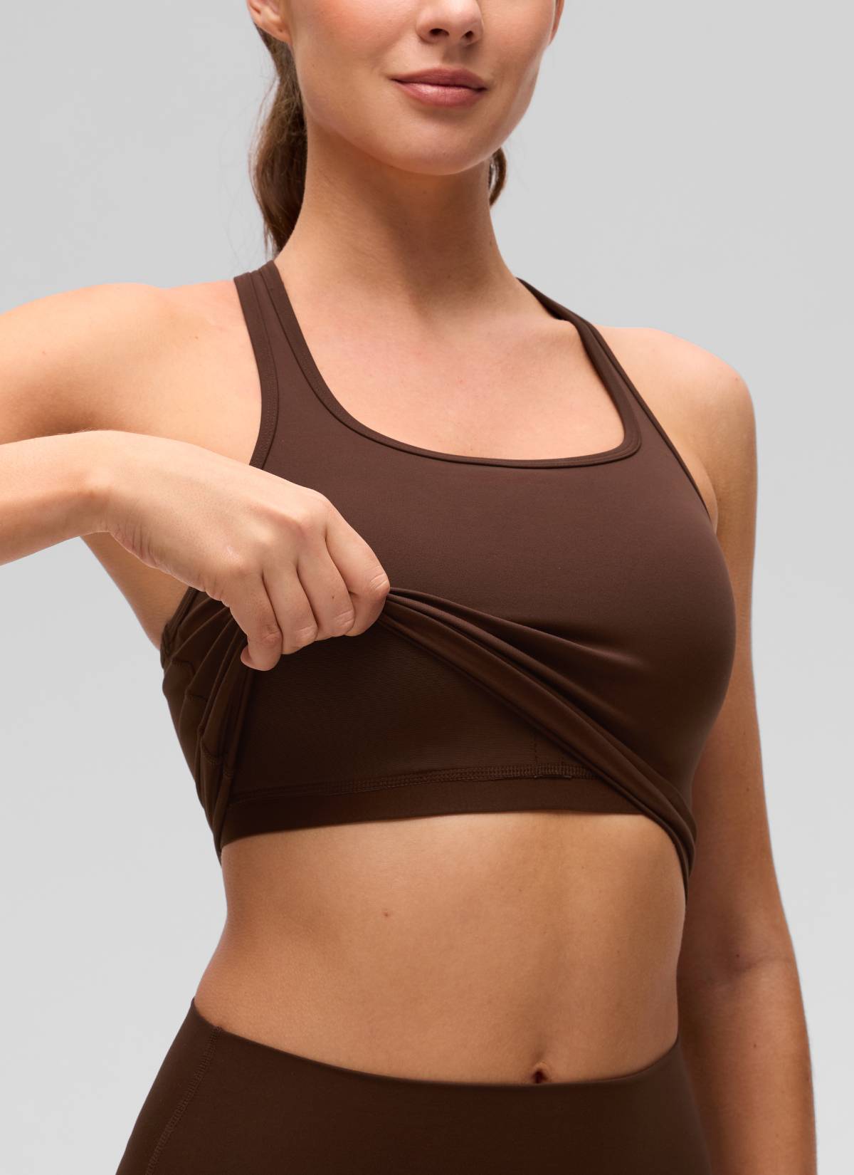 CRZ YOGA Bra Yoga Wanita dengan Dukungan Rendah, Model " Butterluxe ", Leher Bulat, Punggung Y, Warna Lava Brown