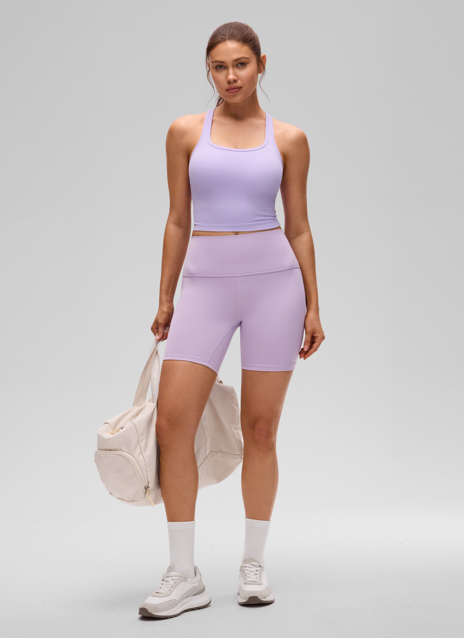 CRZ YOGA Bra Yoga Wanita dengan Dukungan Rendah, Model " Butterluxe " dengan Leher Bulat dan Punggung Berbentuk Y, Warna Lavender Frost