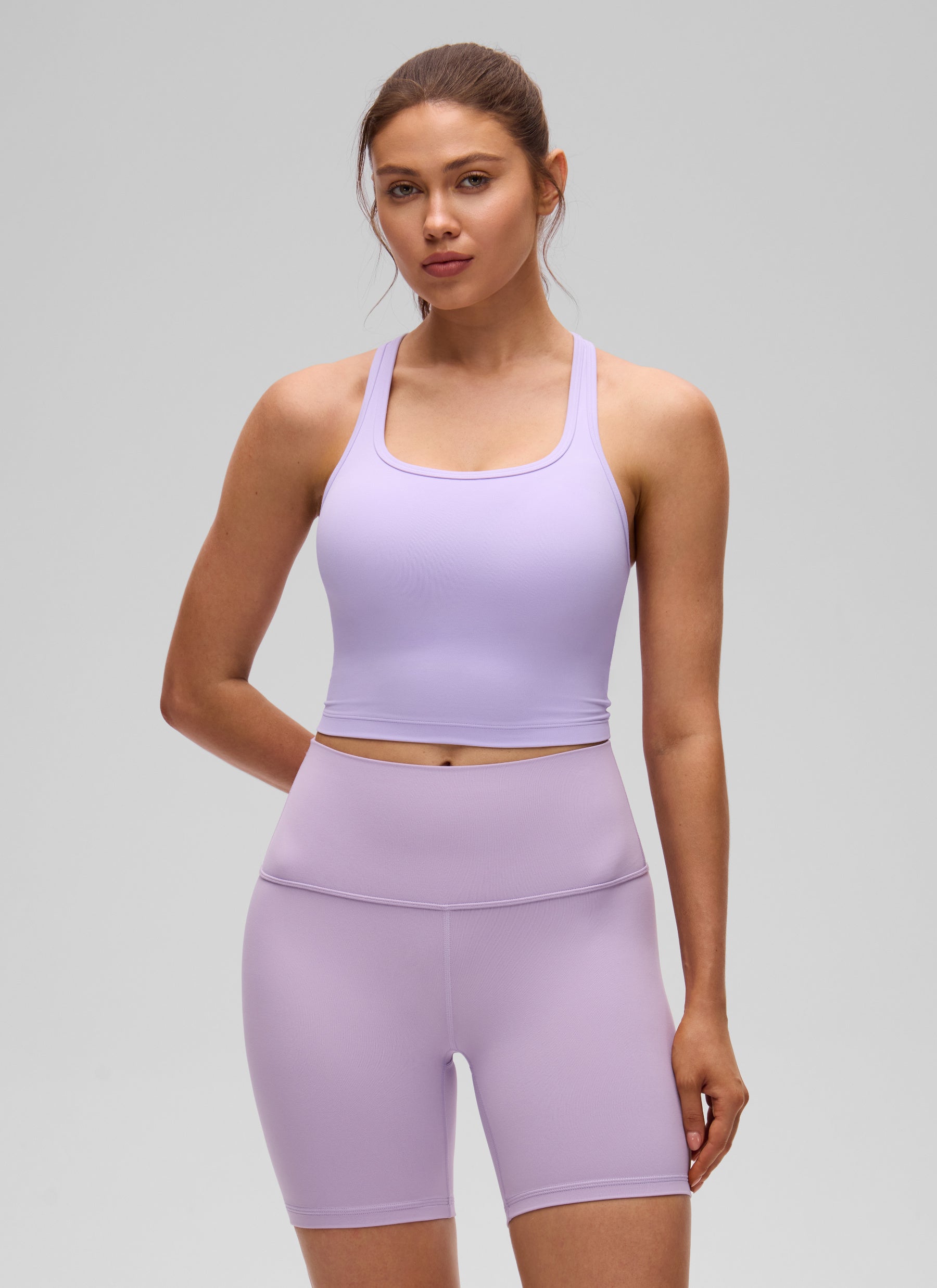 CRZ YOGA Bra Yoga Wanita dengan Dukungan Rendah, Model " Butterluxe " dengan Leher Bulat dan Punggung Berbentuk Y, Warna Lavender Frost