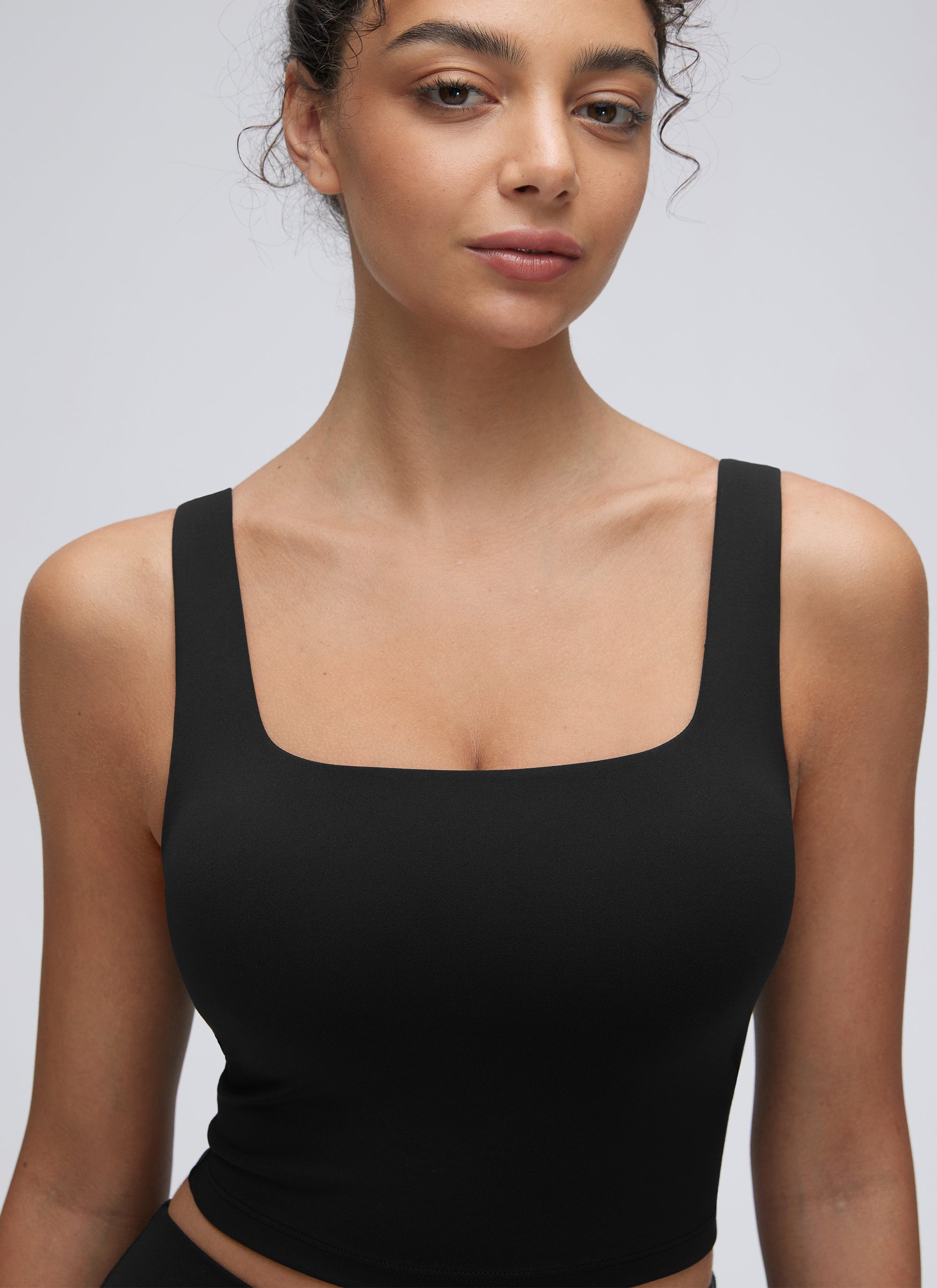 CRZ YOGA Bra Yoga Wanita Dampak Rendah, Model Long Butterluxe , Leher Persegi, Warna Hitam