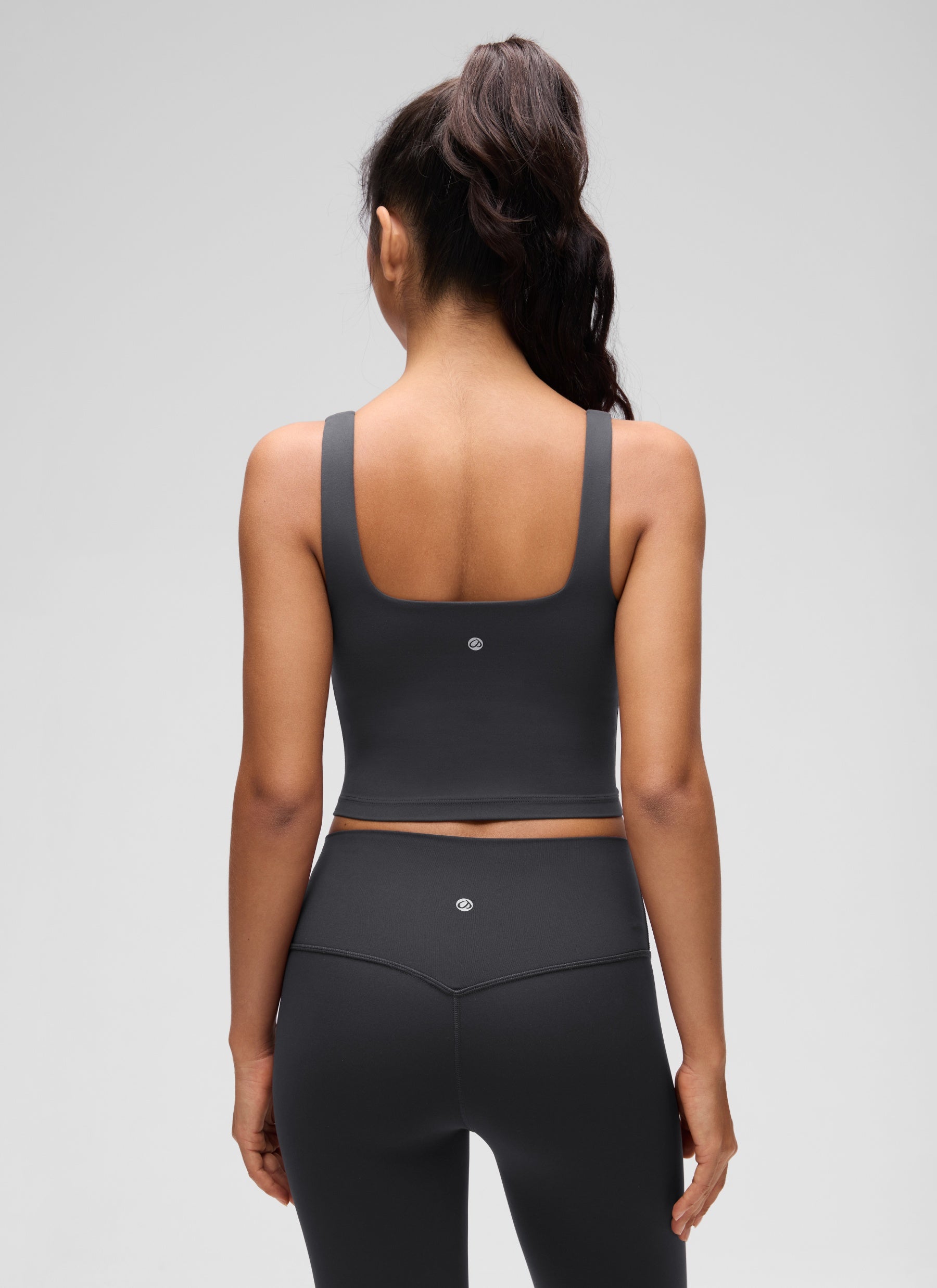 CRZ YOGA Bra Yoga Wanita Dampak Rendah, Model Long Butterluxe , Leher Persegi, Warna Mysterious Grey