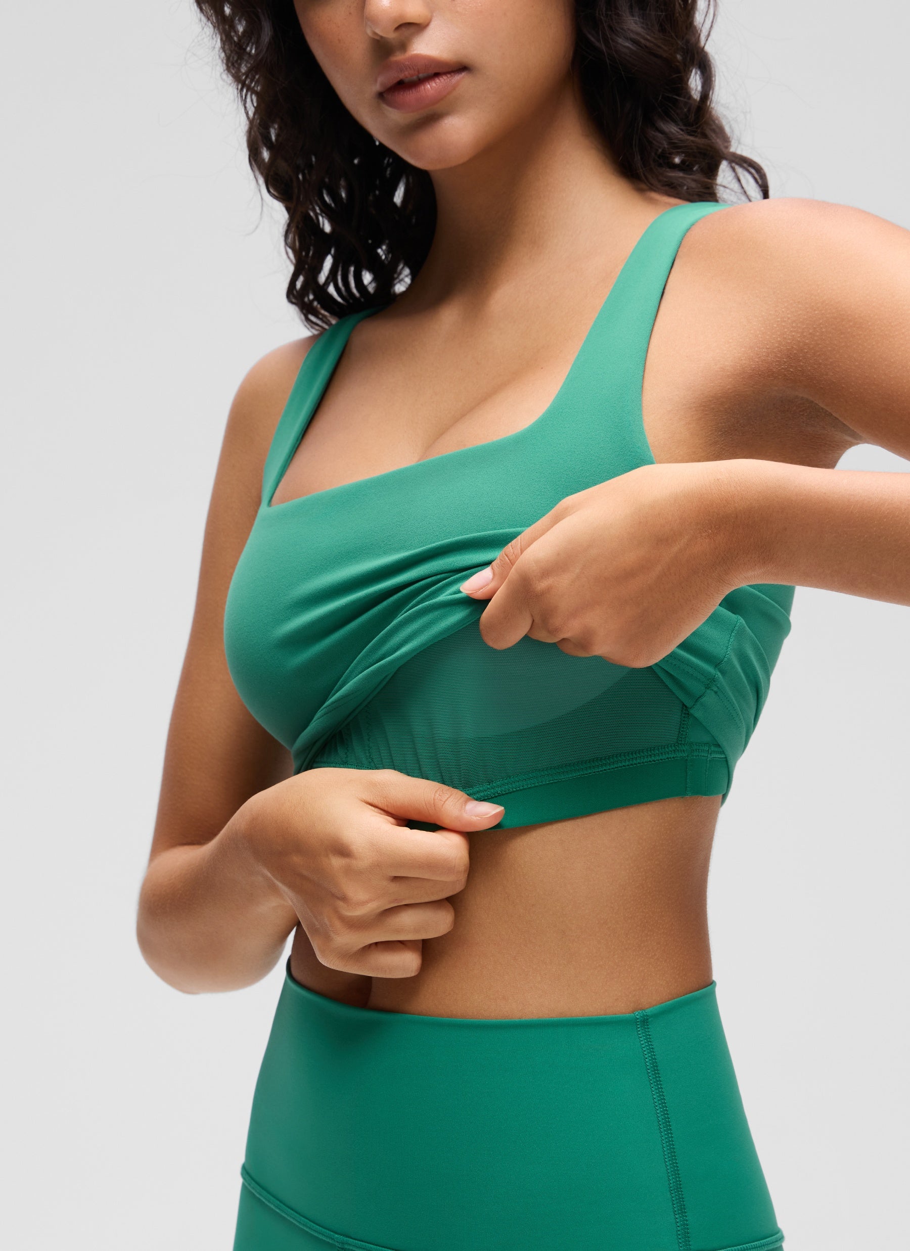 CRZ YOGA Bra Yoga Wanita Dampak Rendah, Model Long Butterluxe , Leher Persegi, Warna Cascadia Green