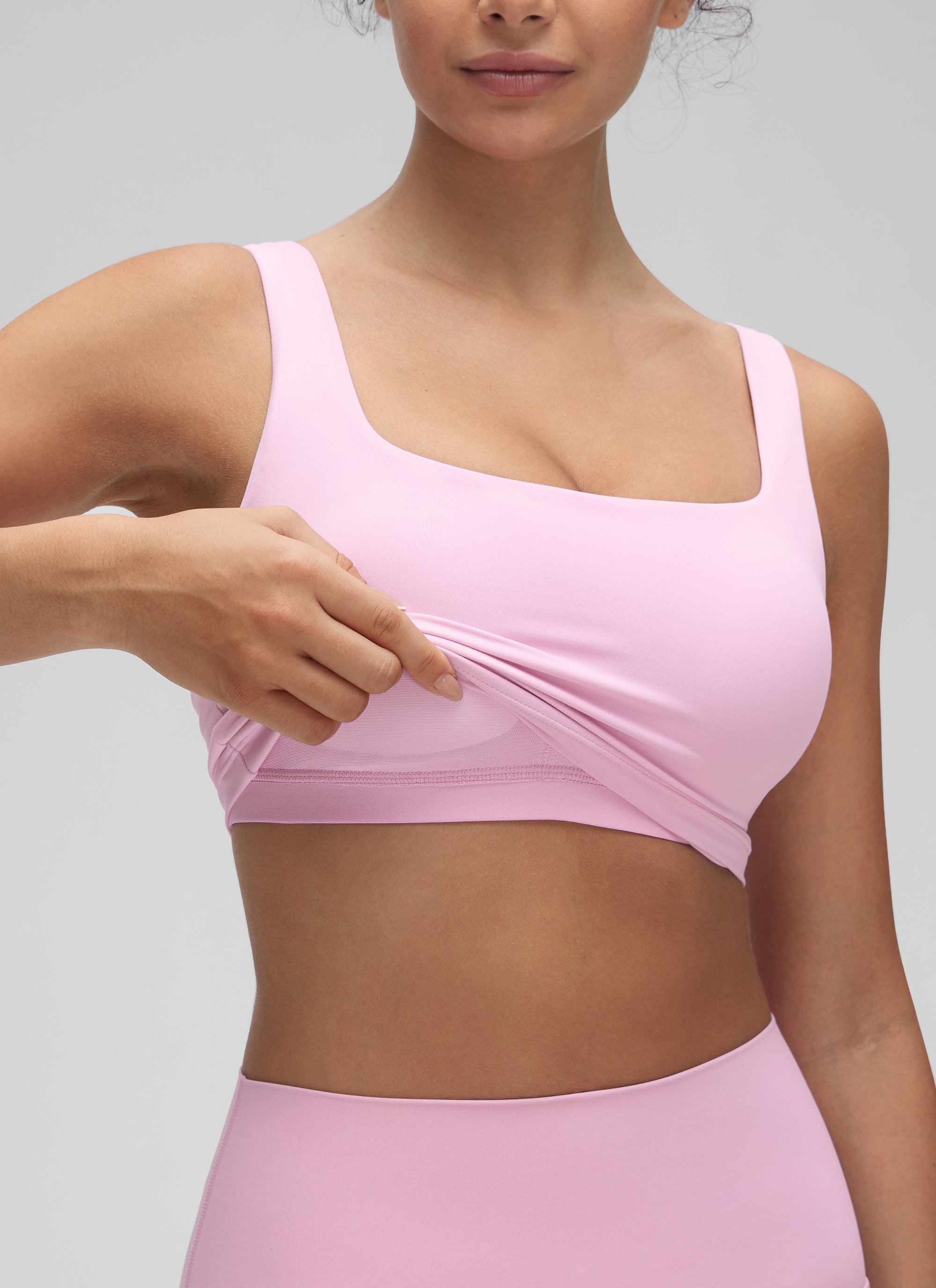 CRZ YOGA Bra Yoga Wanita Dampak Rendah dengan Desain " Butterluxe " dan Model Longline, Leher Persegi, Warna Vita Pink