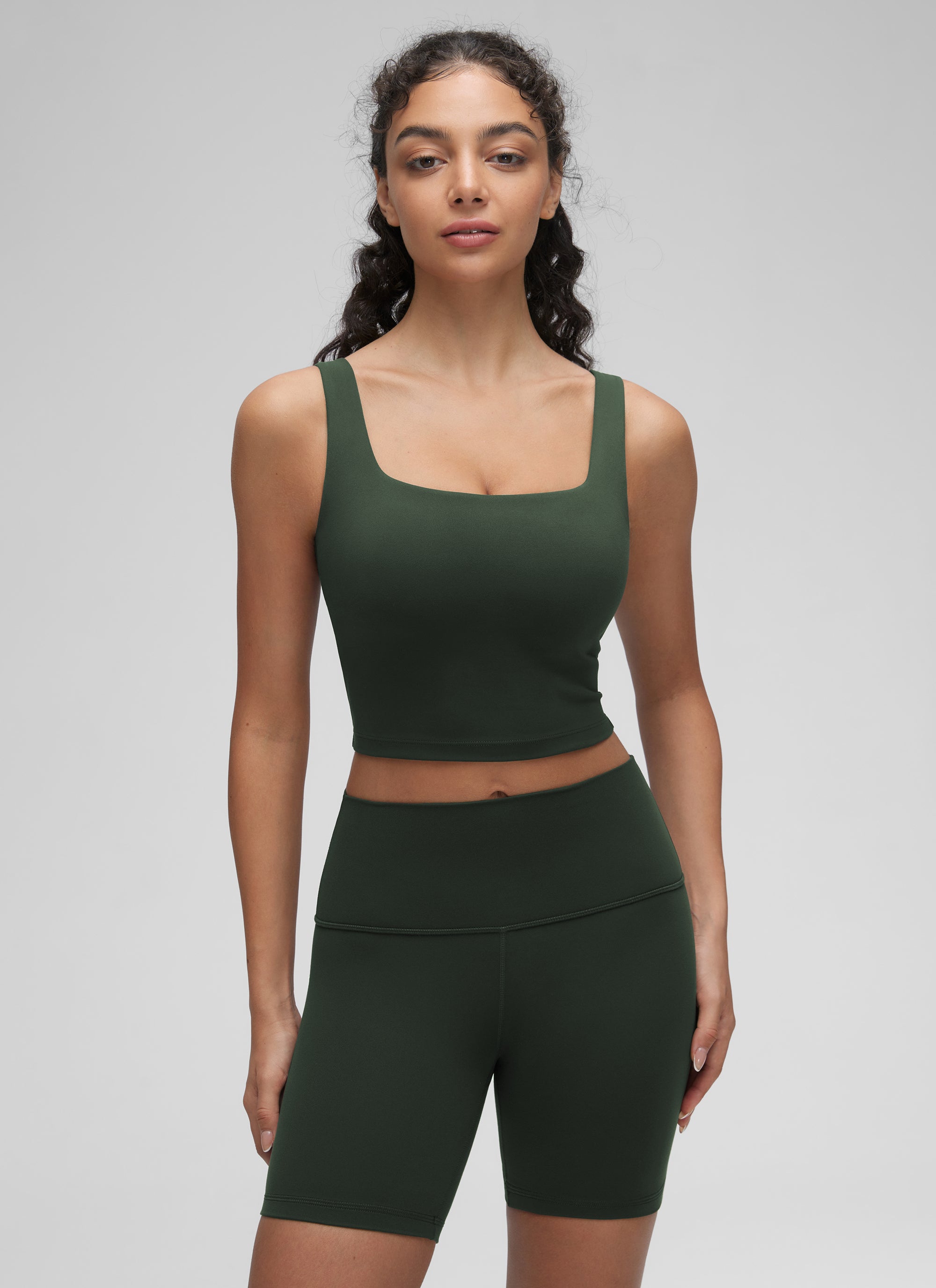 CRZ YOGA Bra Yoga Wanita Dampak Rendah dengan Desain " Butterluxe " dan Model Longline, Leher Persegi, Warna Hijau Legend