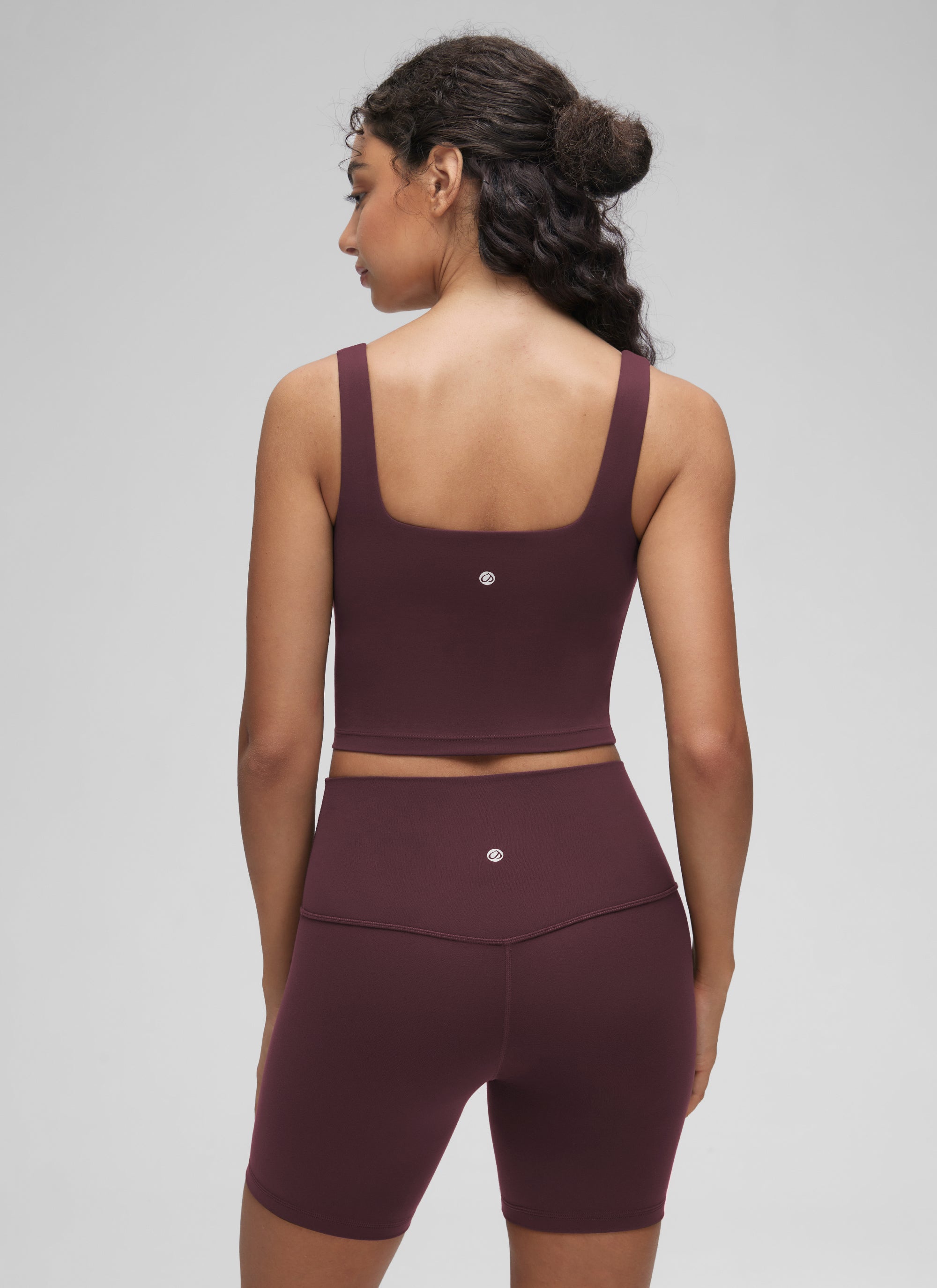 CRZ YOGA Bra Yoga Wanita Dampak Rendah dengan Desain " Butterluxe " dan Leher Persegi, Warna Ripe Plum
