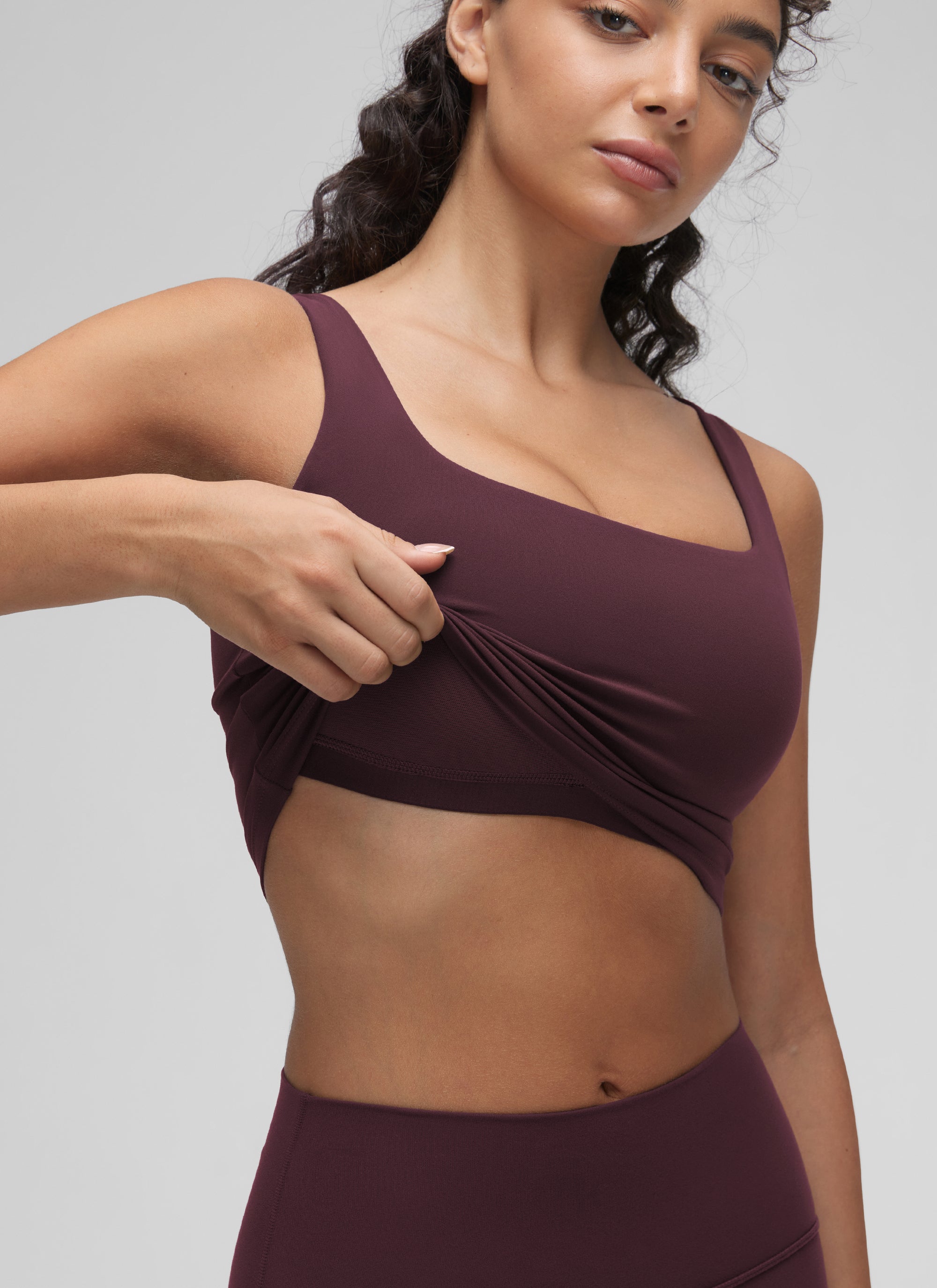 CRZ YOGA Bra Yoga Wanita Dampak Rendah dengan Desain " Butterluxe " dan Leher Persegi, Warna Ripe Plum