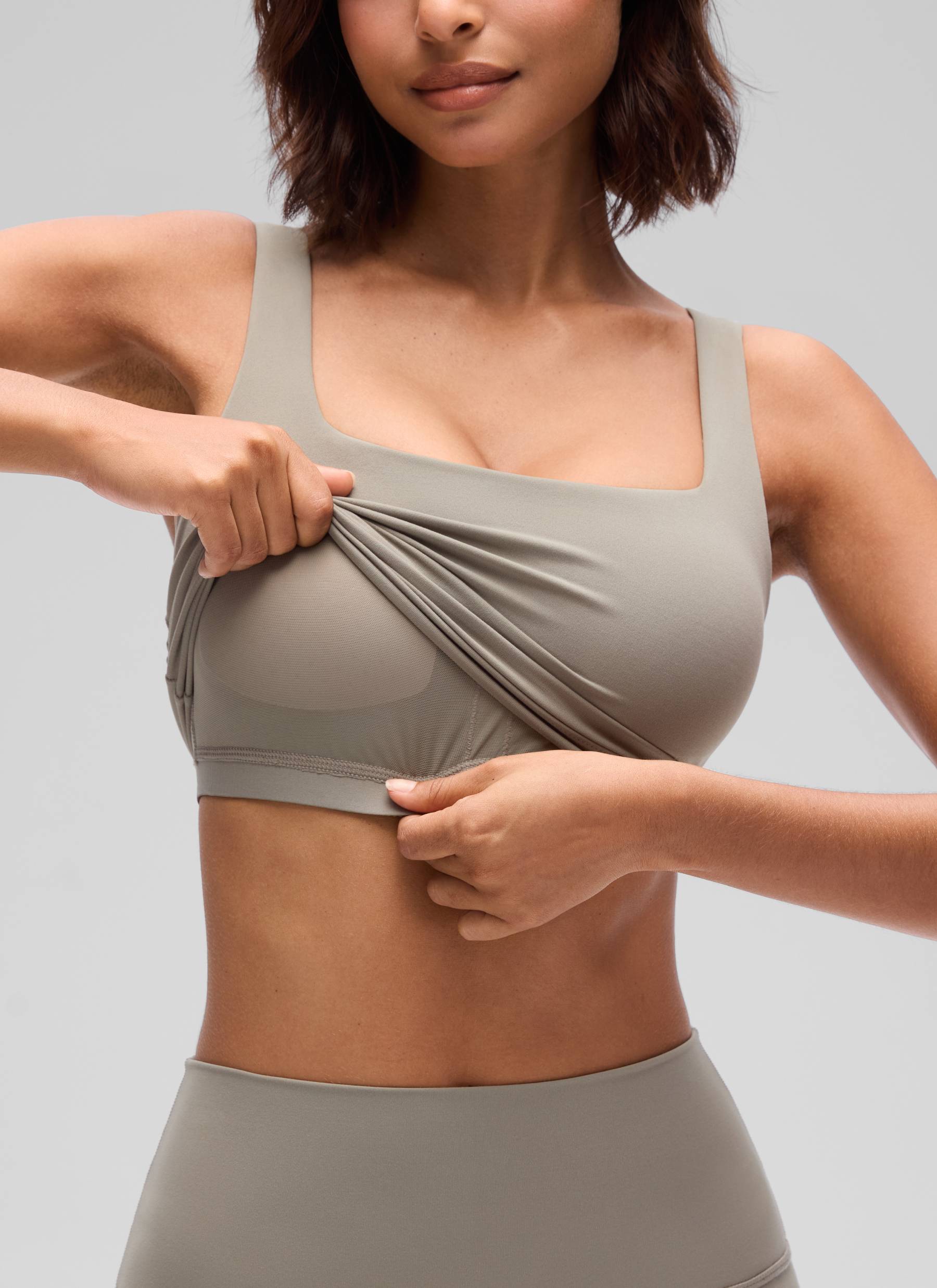 CRZ YOGA Bra Yoga Wanita Dampak Rendah dengan Desain " Butterluxe " dan Potongan Panjang, Leher Persegi, Warna Abu-abu Hangat