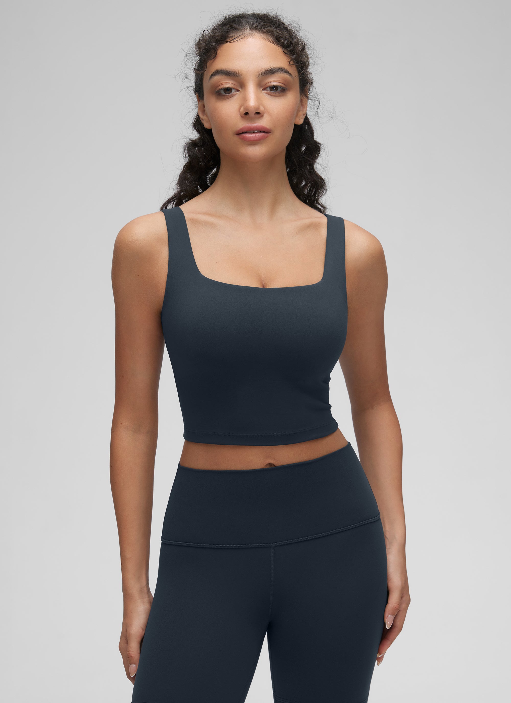 CRZ YOGA Bra Yoga Wanita Dampak Rendah, Model Long Butterluxe , Leher Persegi, Warna True Navy