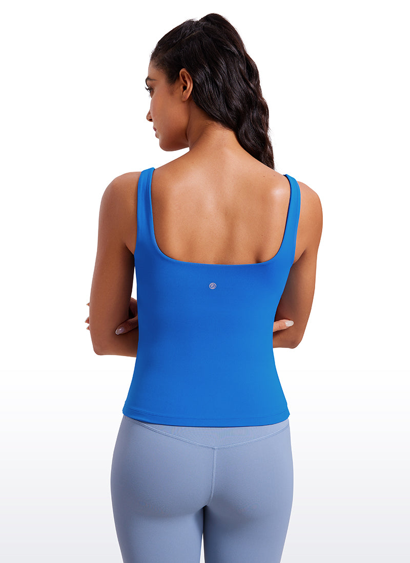 CRZ YOGA Atasan Wanita SlimFit Butterluxe Tanktop dengan Bra Terintegrasi dan Leher U, Warna Biru Berkilau