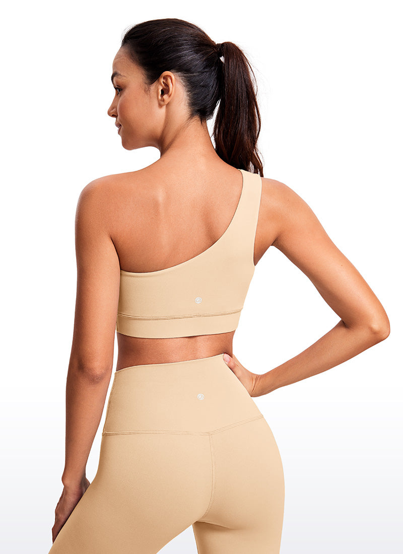 CRZ YOGA Butterluxe Bra Olahraga Wanita Satu Bahu Asimetris Berbusa Warna Cokelat Muda Milkshake