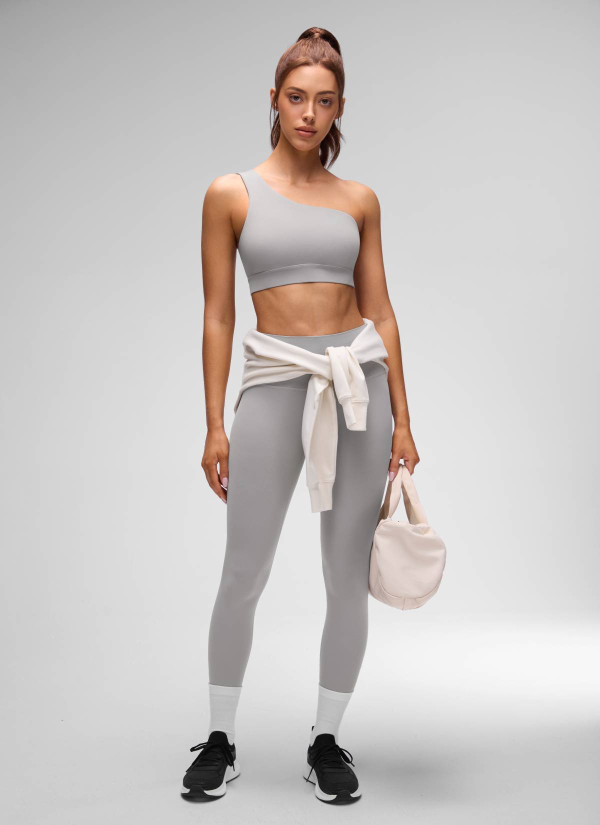 CRZ YOGA Butterluxe Bra Olahraga Wanita Satu Bahu Asimetris Berbantalan, Warna Abu-abu Gull