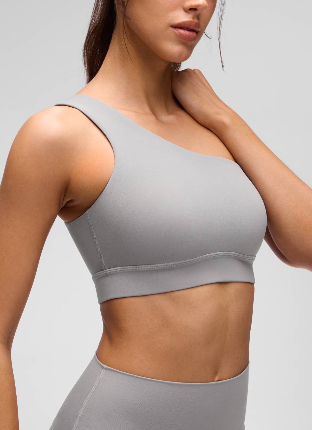 CRZ YOGA Butterluxe Bra Olahraga Wanita Satu Bahu Asimetris Berbantalan, Warna Abu-abu Gull
