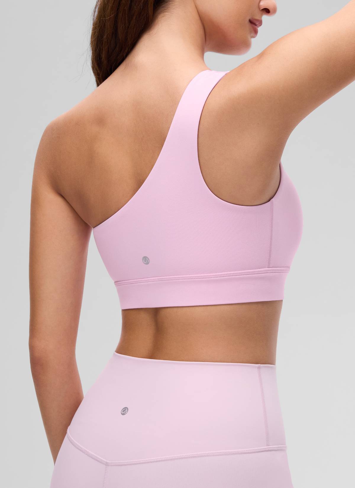 CRZ YOGA Butterluxe Bra Olahraga Wanita Satu Bahu Asimetris dengan Bantalan, Warna Vita Pink