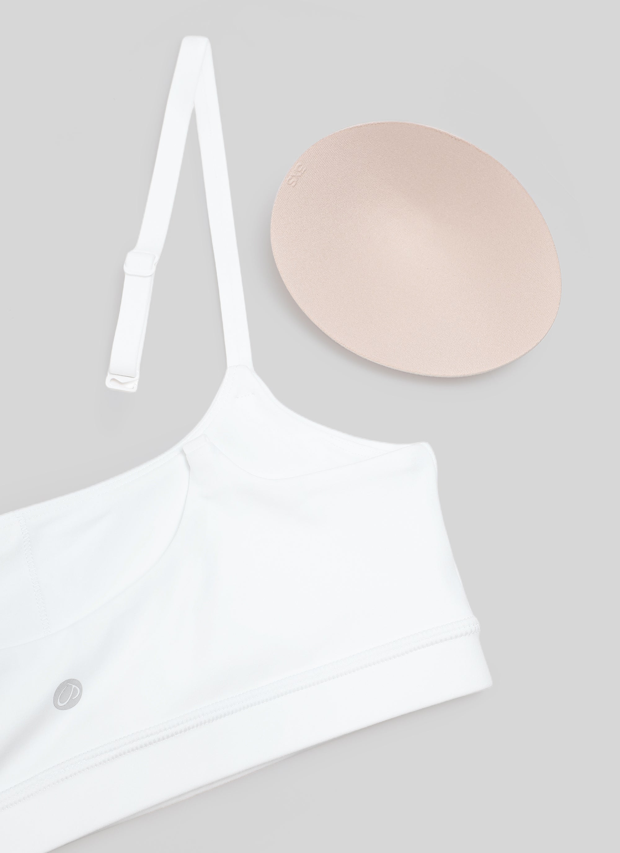 CRZ YOGA Bra Wanita dengan Leher Bulat dan Tali Spaghetti yang Dapat Disesuaikan, Model " Butterluxe ", Warna Putih