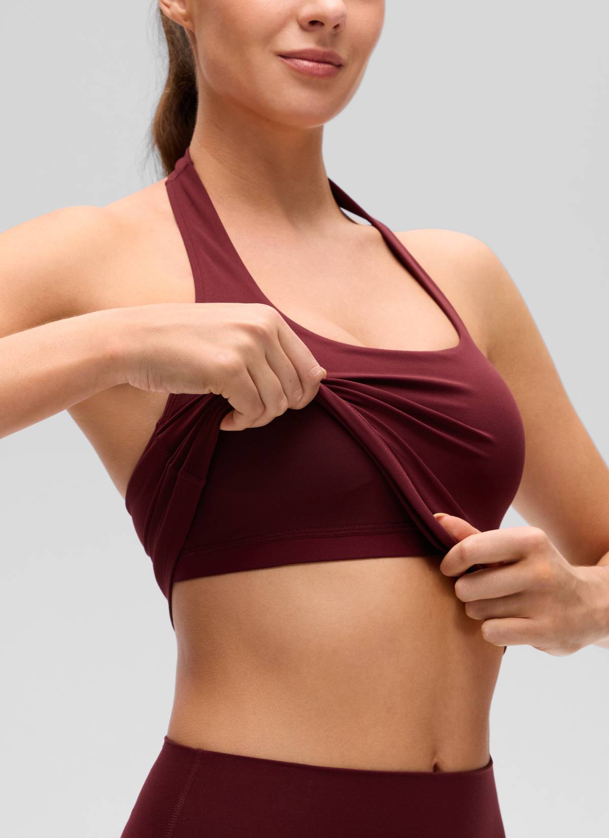 CRZ YOGA Bra Olahraga Halter Panjang untuk Wanita dengan Desain " Butterluxe ", Atasan Crop Tank, Warna Merah Merlot