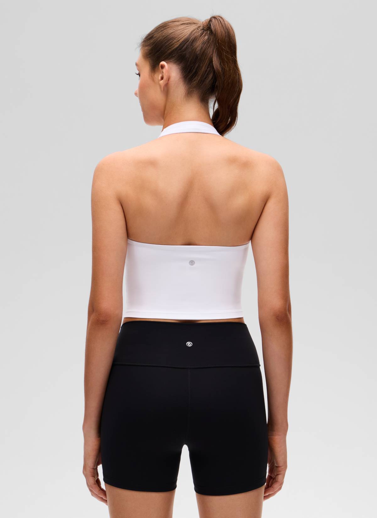 CRZ YOGA Bra Olahraga Halter Panjang untuk Wanita dengan Desain " Butterluxe " dan Atasan Crop Tank Putih