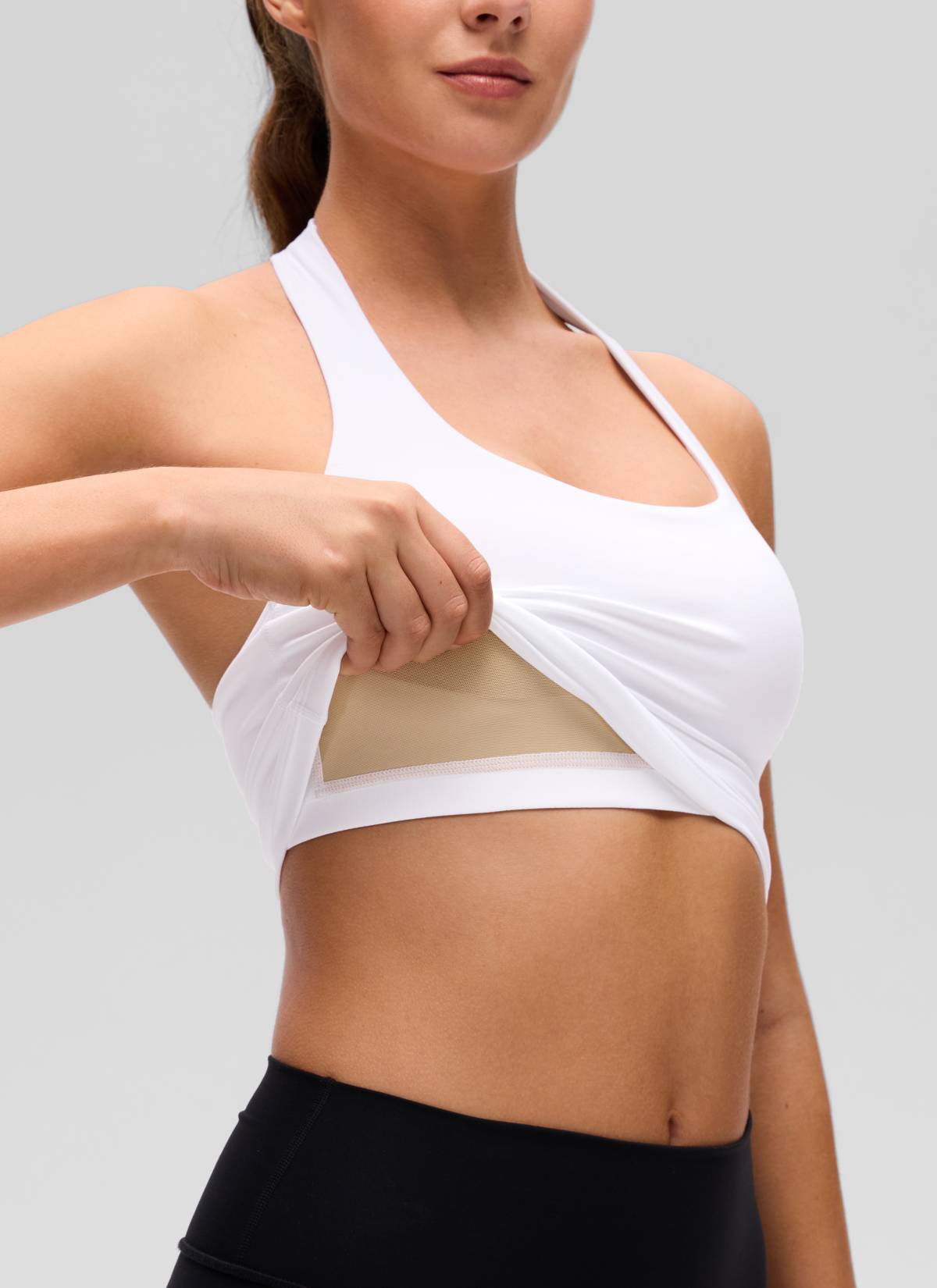 CRZ YOGA Bra Olahraga Halter Panjang untuk Wanita dengan Desain " Butterluxe " dan Atasan Crop Tank Putih
