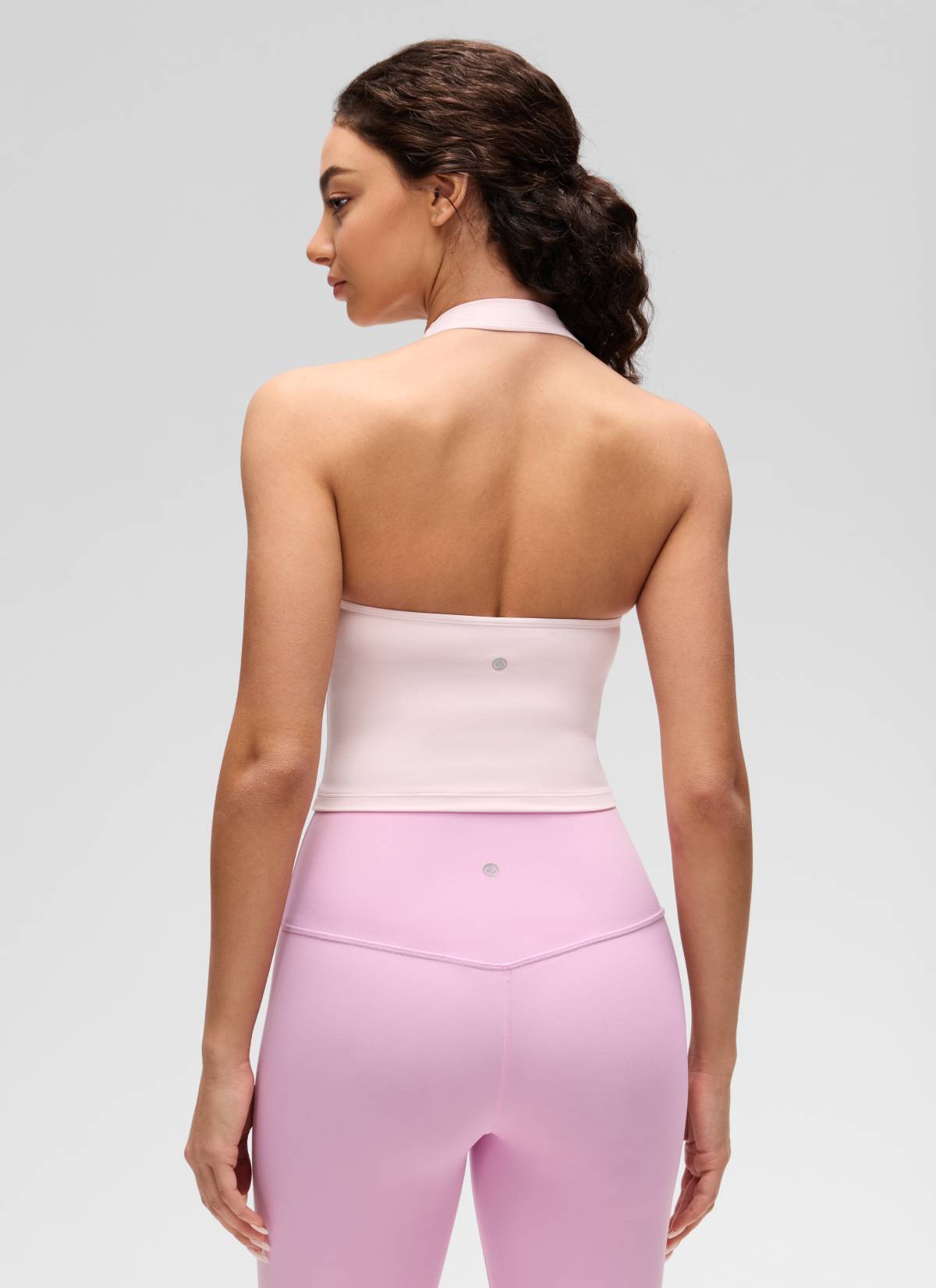 CRZ YOGA Bra Olahraga Halter Panjang untuk Wanita dengan Desain " Butterluxe ", Atasan Crop Tank, Warna Strawberry Pink