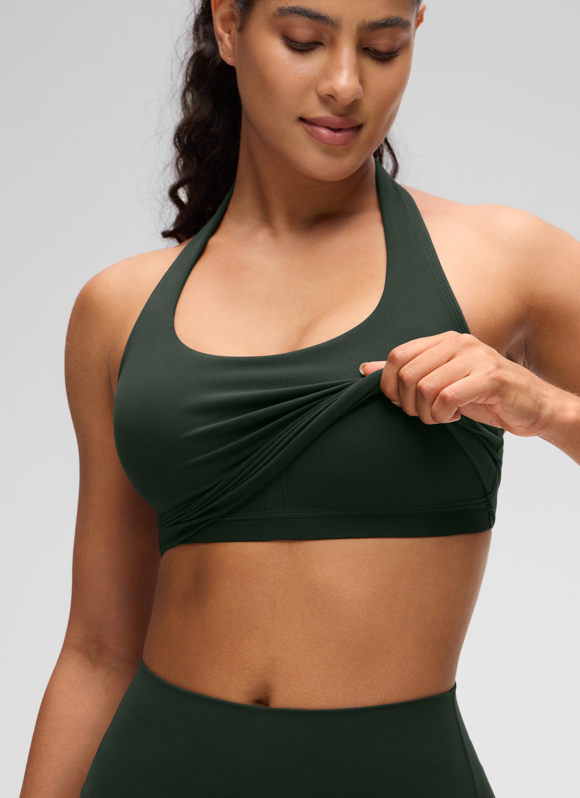 CRZ YOGA Bra Olahraga Halter Panjang untuk Wanita dengan Desain " Butterluxe ", Atasan Crop Tank, Warna Legend Green