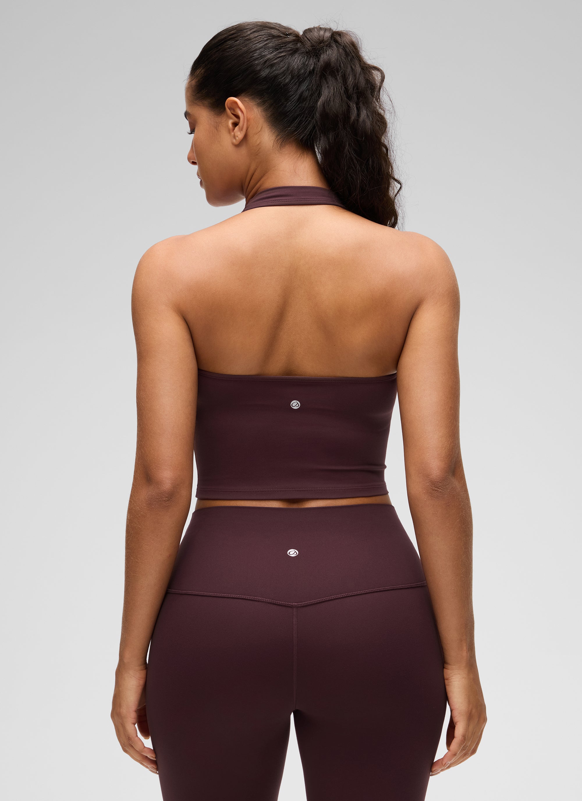 CRZ YOGA Bra Olahraga Halter Panjang untuk Wanita dengan Motif " Butterluxe ", Atasan Crop Tank, Warna Ripe Plum