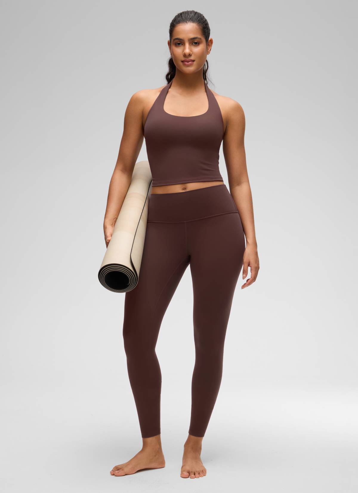 CRZ YOGA Bra Olahraga Halter Panjang untuk Wanita dengan Desain " Butterluxe ", Atasan Crop Tank, Warna Taupe