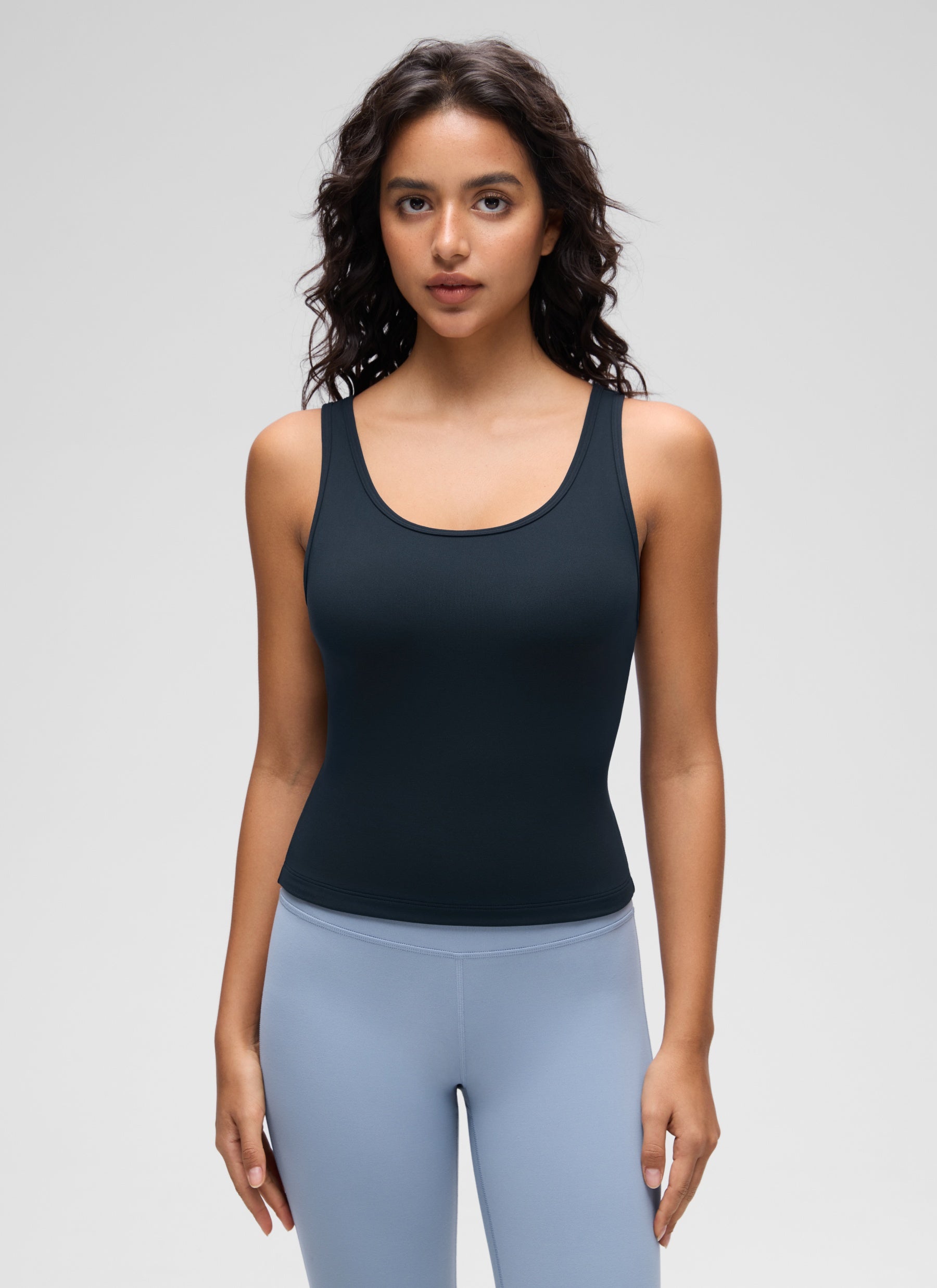 CRZ YOGA Atasan Tank Top Yoga Wanita dengan Potongan Ketat dan Desain Punggung Balap ( Butterluxe ) Warna True Navy