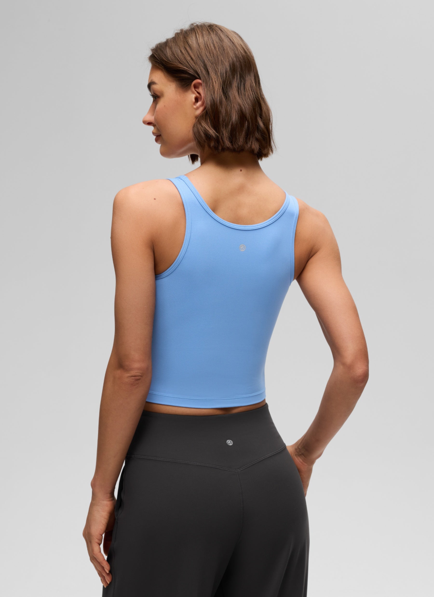 CRZ YOGA Atasan Tank Top Wanita dengan Potongan Ketat dan Desain Racer Butterluxe , Warna Biru Pesta