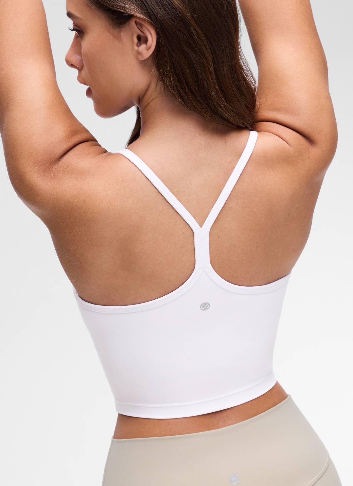 CRZ YOGA Bra Olahraga Wanita dengan Desain " Butterluxe " dan Punggung Berbentuk Y, Model Longline, Tank Top Pendek, Warna Putih