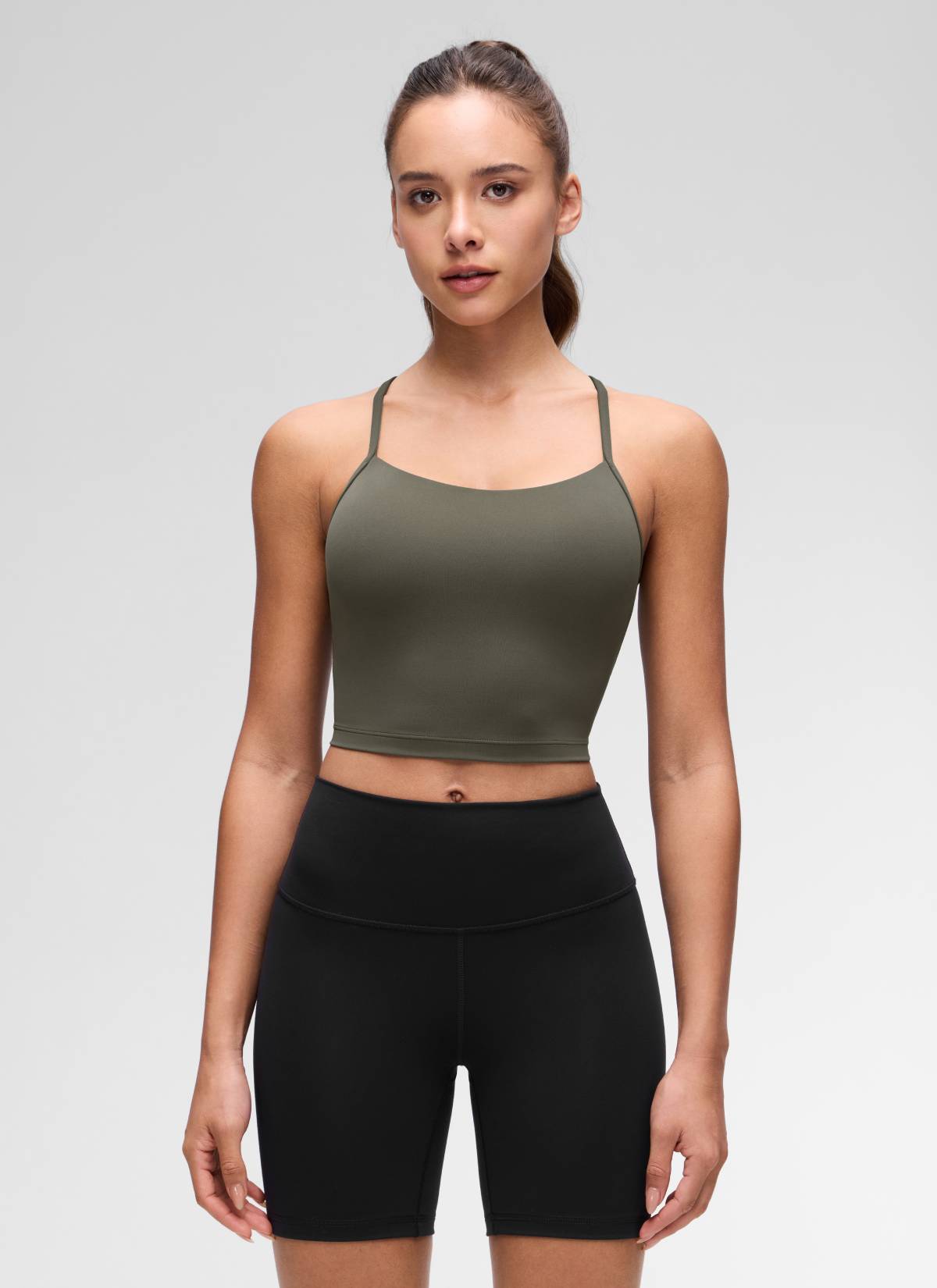 CRZ YOGA Bra Olahraga Wanita dengan Desain " Butterluxe " dan Punggung Berbentuk Y, Model Longline, Tank Top Pendek, Warna Hijau Tentara Muda