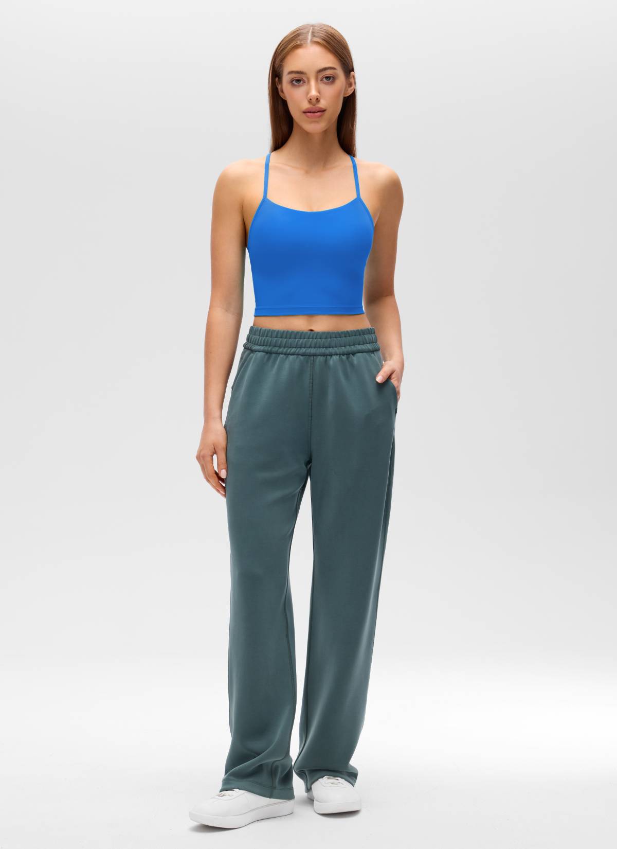 CRZ YOGA Bra Olahraga Wanita dengan Desain " Butterluxe " dan Punggung Berbentuk Y, Model Longline, Tank Top Pendek, Warna Biru Berkilau