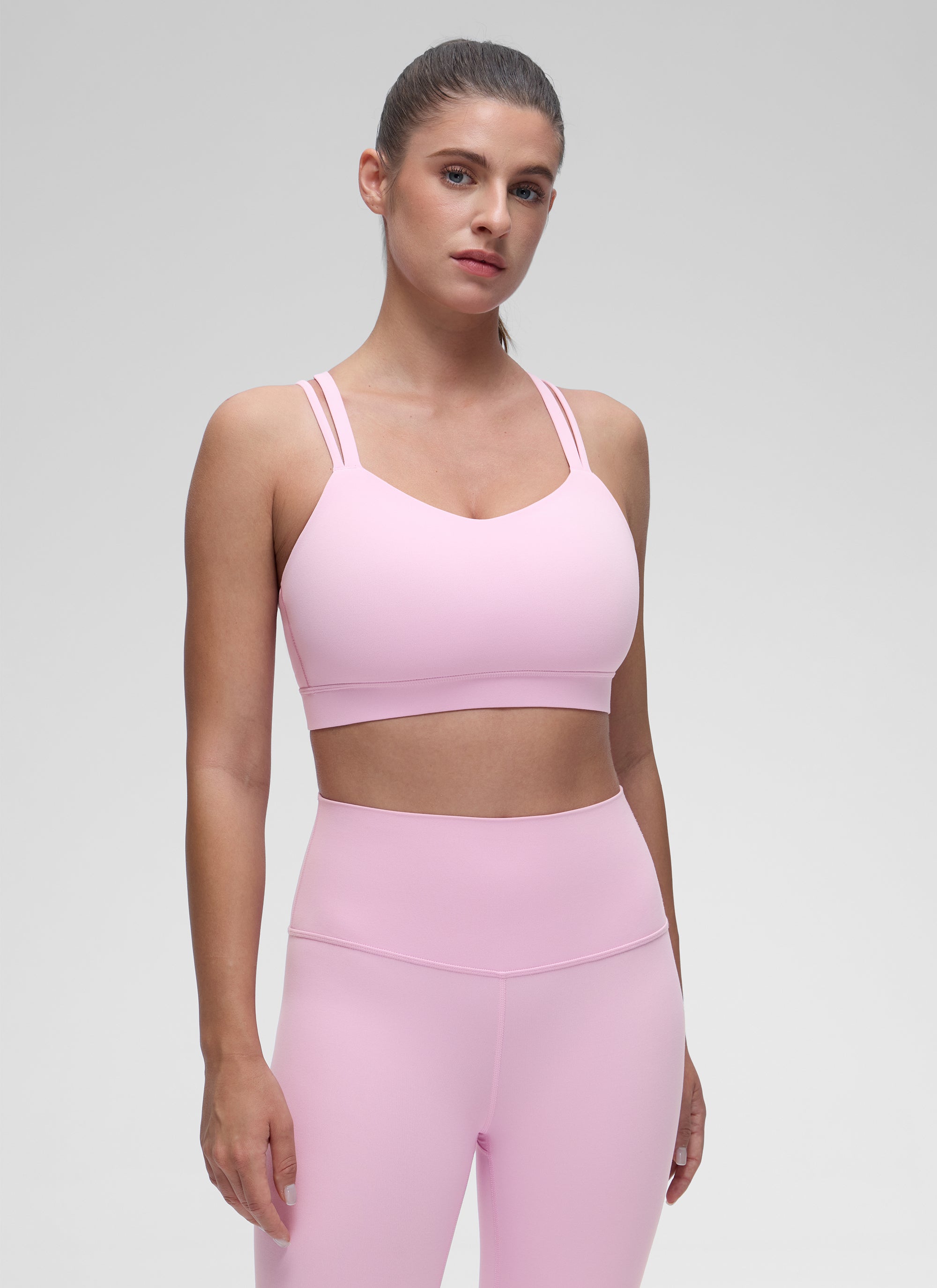 CRZ YOGA Bra Olahraga Wanita dengan Dukungan Ringan, Tali Ganda, dan Desain Berbentuk, Warna Vita Pink