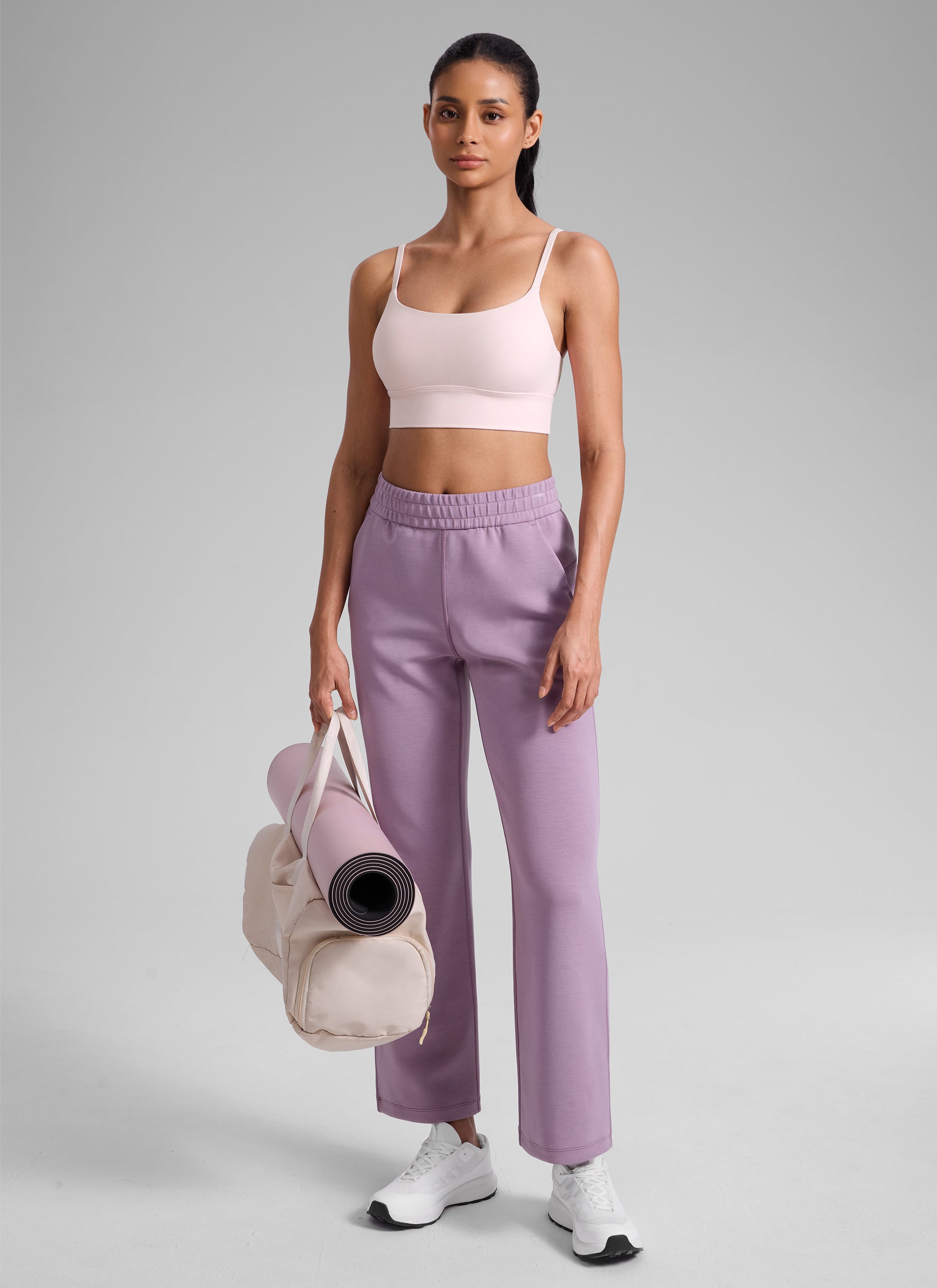 CRZ YOGA Bra Olahraga Wanita dengan Bra Terintegrasi Model Longline " Butterlift " Warna Strawberry Pink