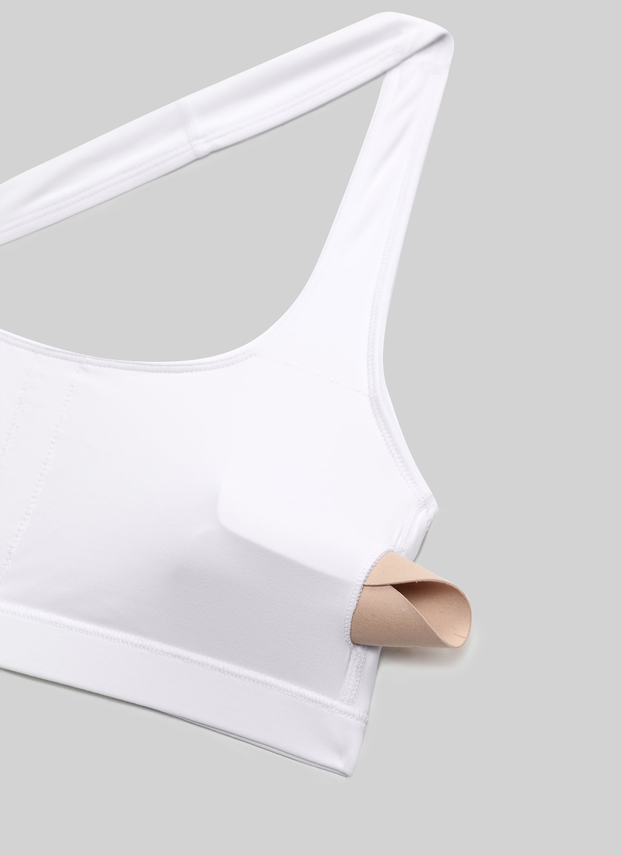 CRZ YOGA Bra Olahraga Yoga Wanita dengan Leher Bulat, Bantalan, dan Punggung Terbuka - Putih
