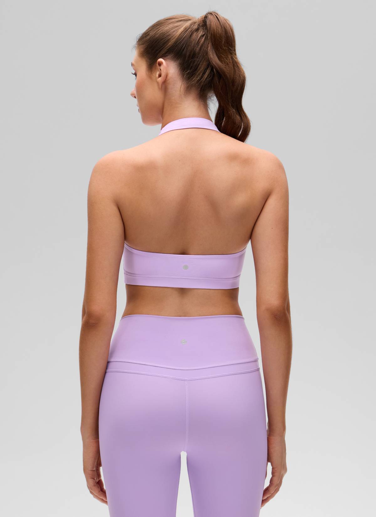 CRZ YOGA Bra Olahraga Yoga Wanita dengan Leher Bulat, Bantalan, dan Punggung Terbuka, Warna Ungu Elfin