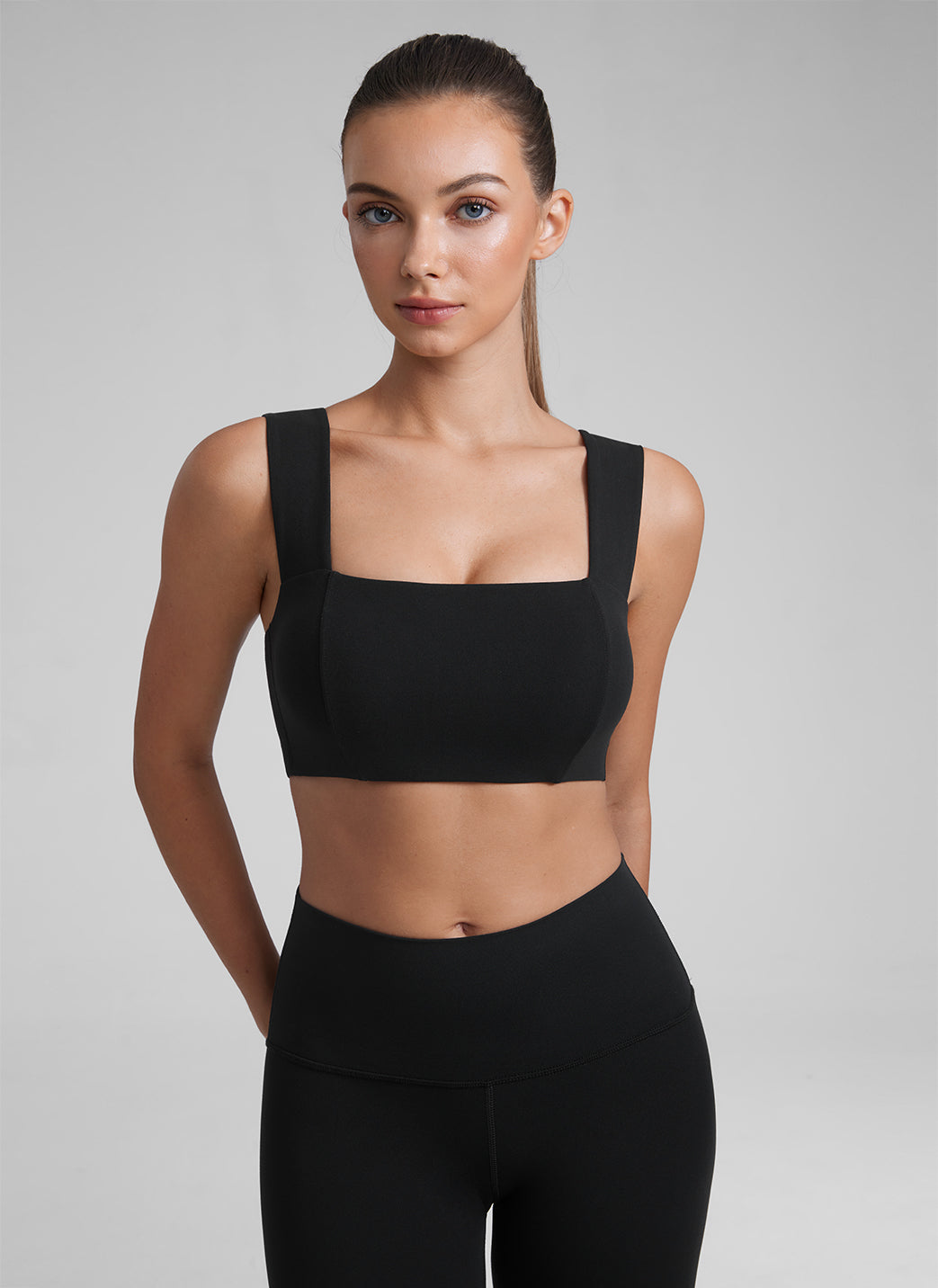 CRZ YOGA Sports Bra Wanita Butterluxe Leher Persegi Punggung Terbuka Tali Lebar Black