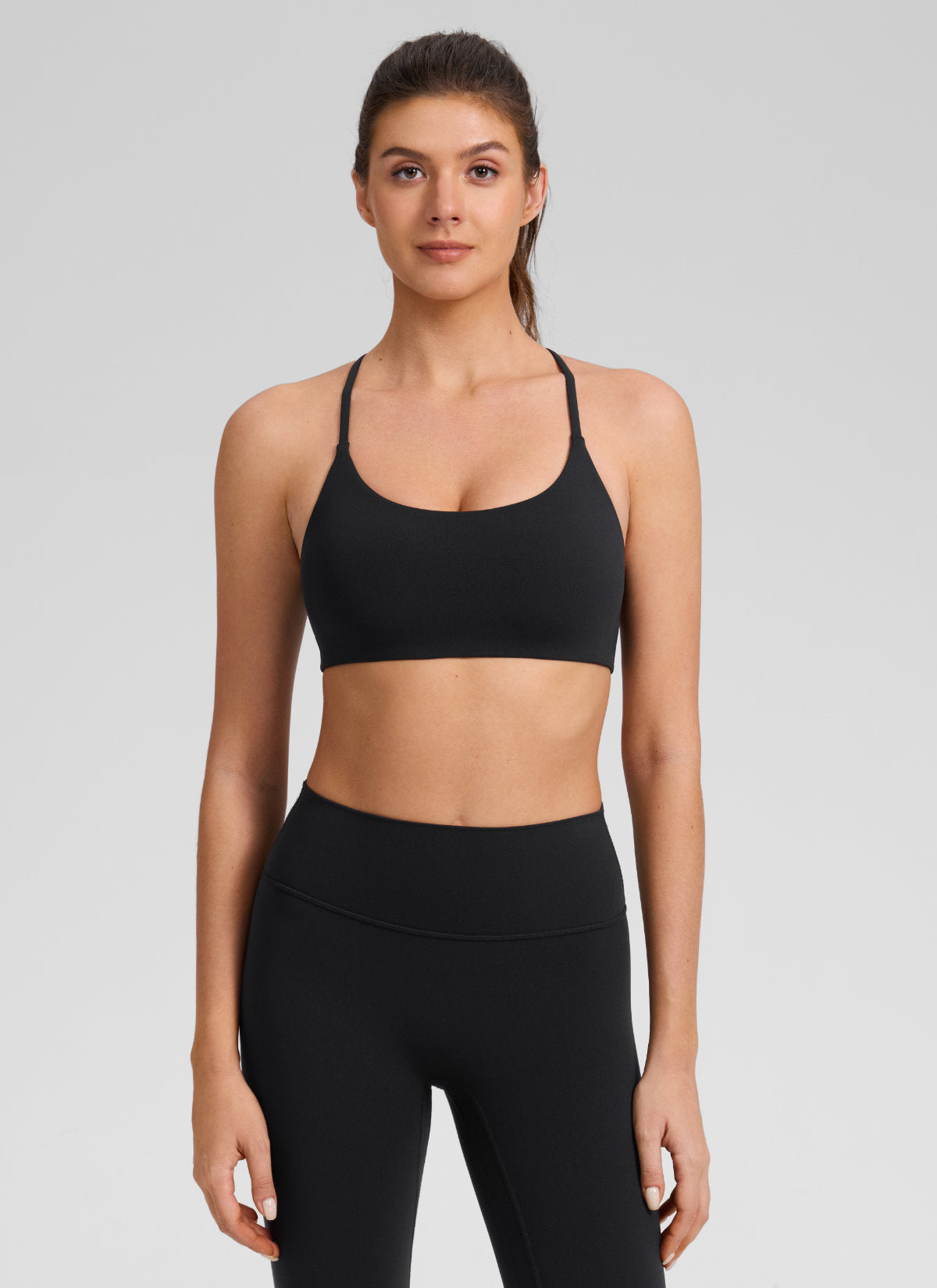 CRZ YOGA Bra Olahraga Wanita Butterlift® dengan Potongan Punggung V dan Lapisan Ganda, Warna Hitam